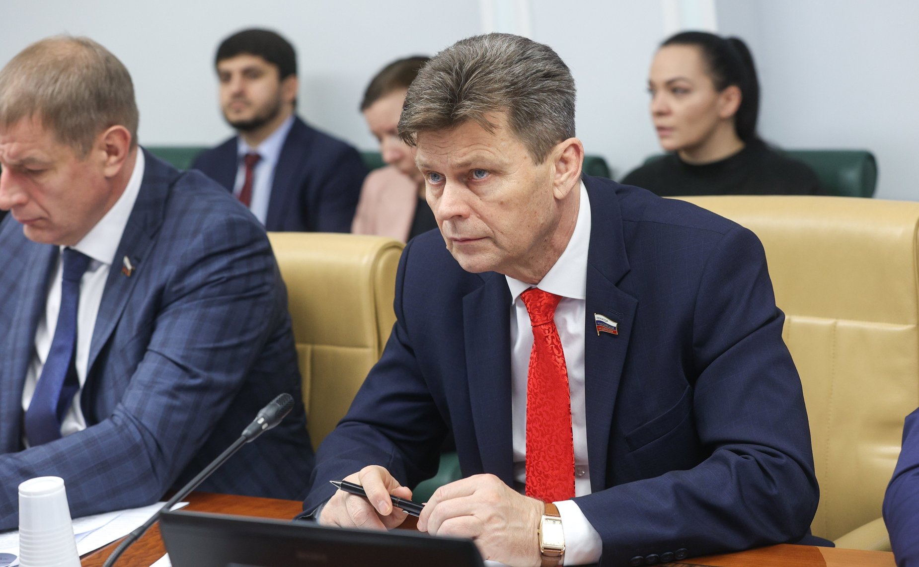 Василий Попадайло