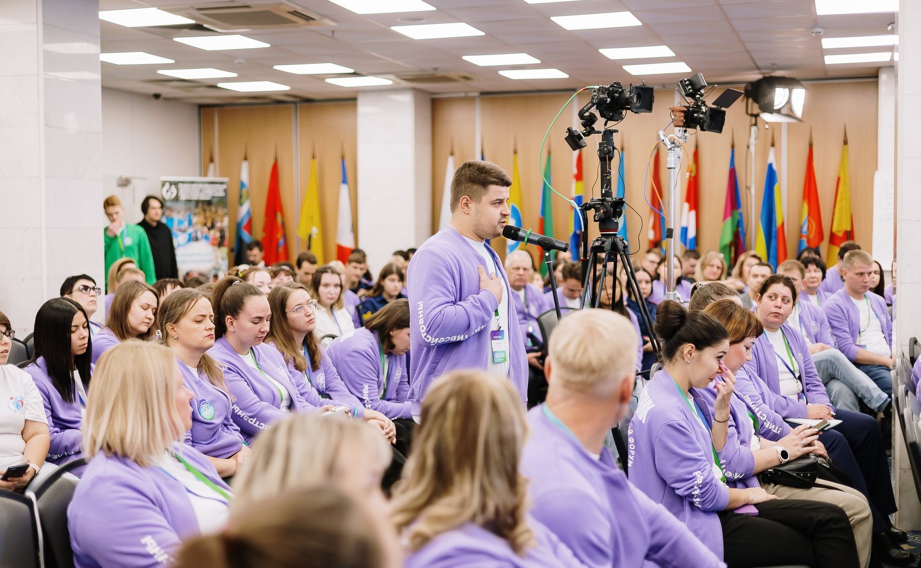 Елена Писарева приняла участие в панельной дискуссии IV Всероссийского форума выпускников детских домов «Мы нужны друг другу»: Диалог, образование, поддержка»