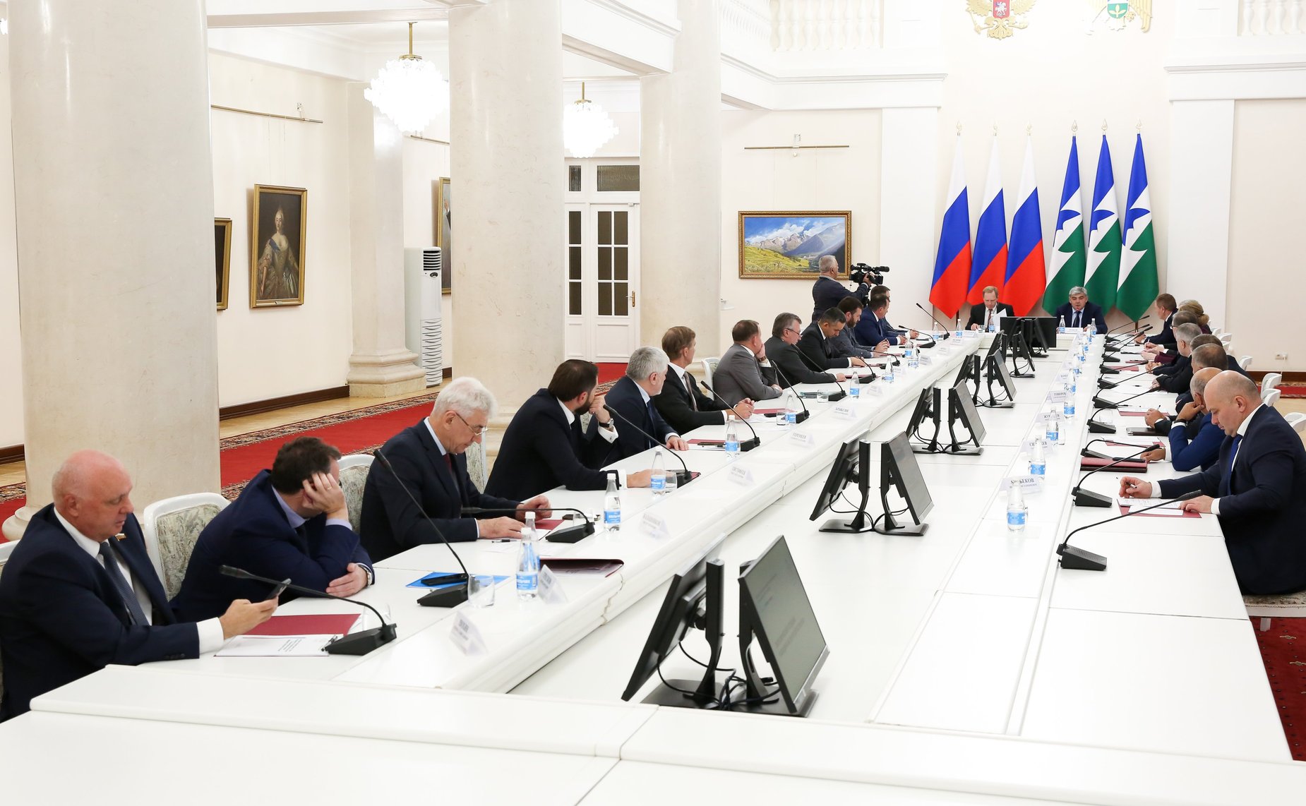 Выездное заседание Комитета СФ по экономической политике на тему «Экономический потенциал Кабардино-Балкарской Республики» состоялось в г. Нальчике