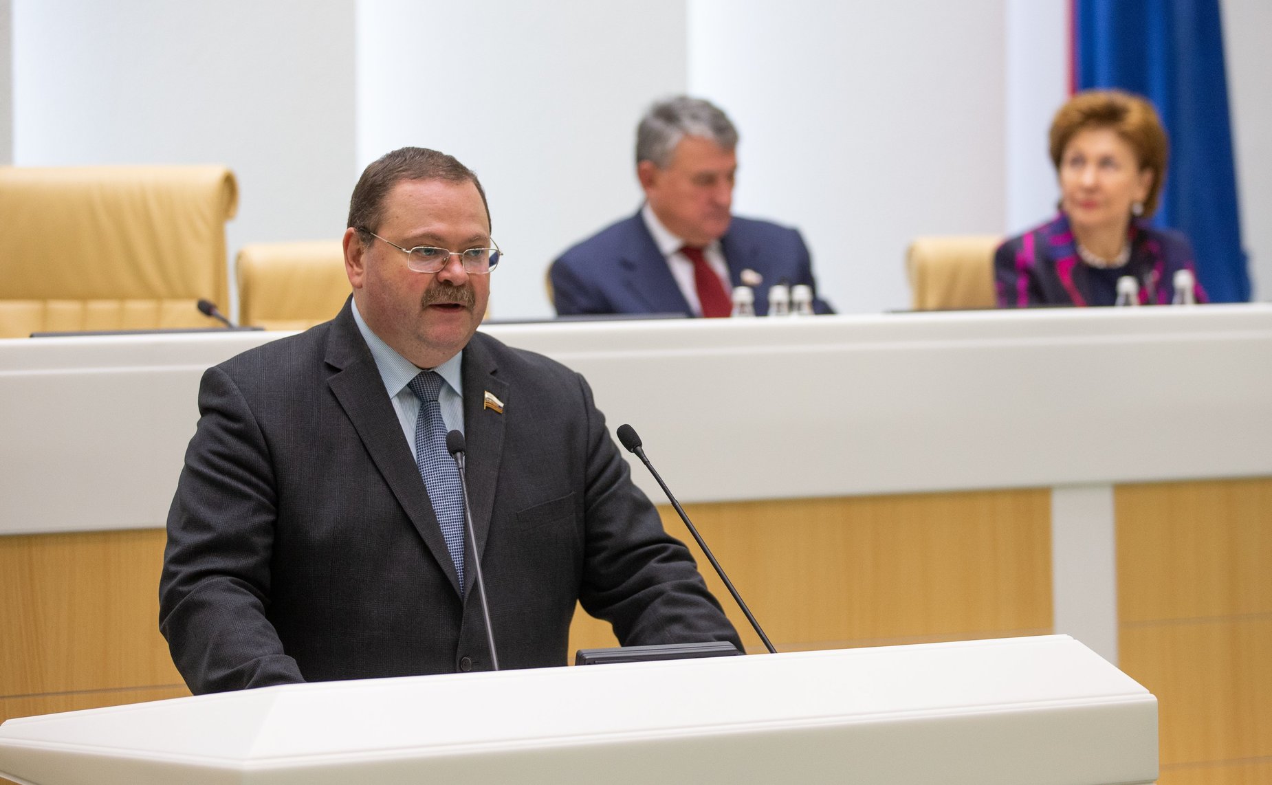 Олег Мельниченко