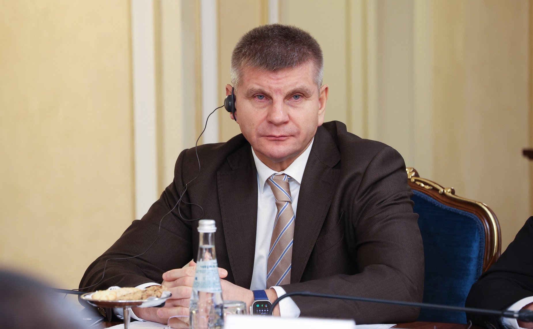 Геннадий Голов