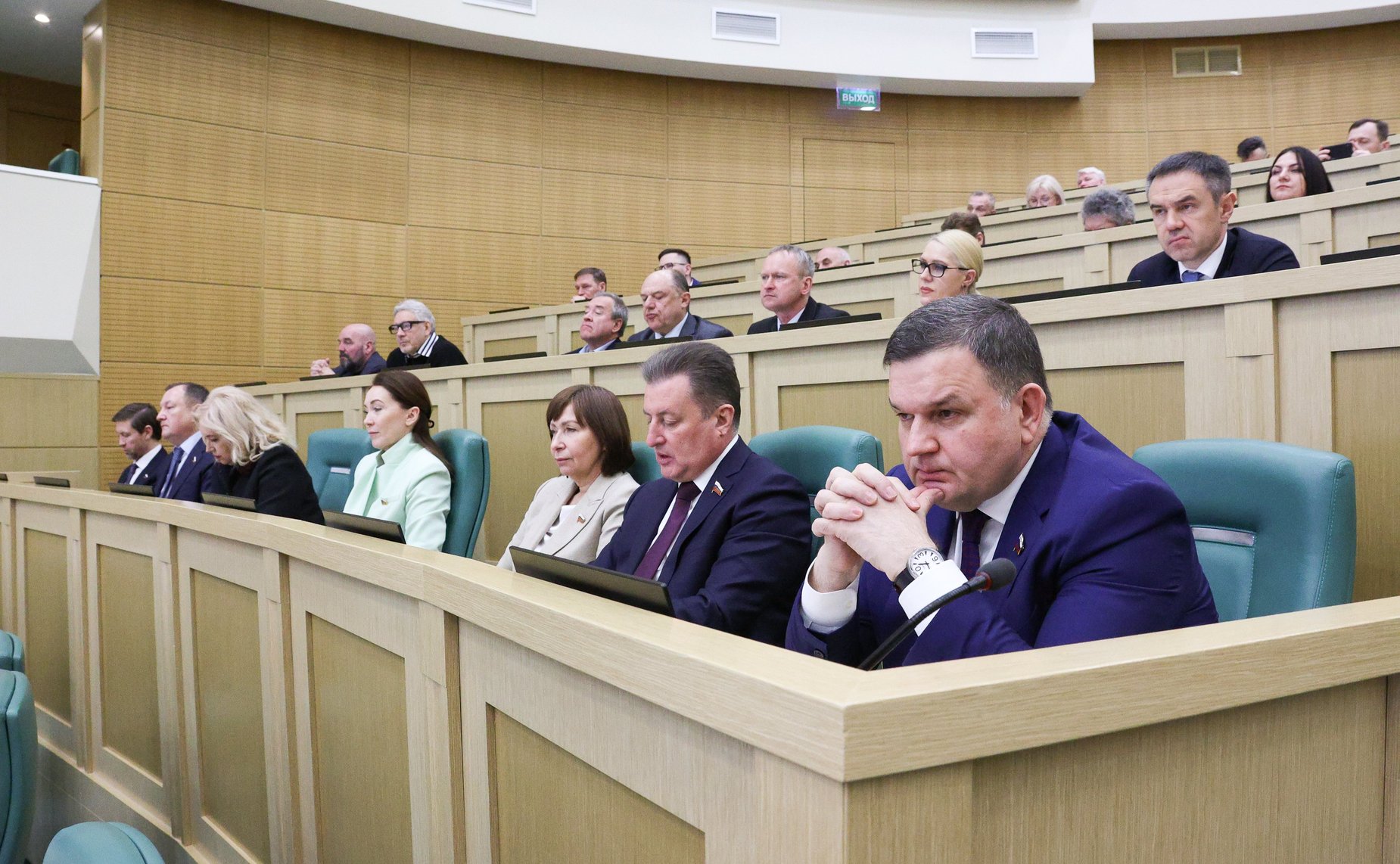 Председатель Совета Федерации Валентина Матвиенко провела встречу с деятелями театрального искусства