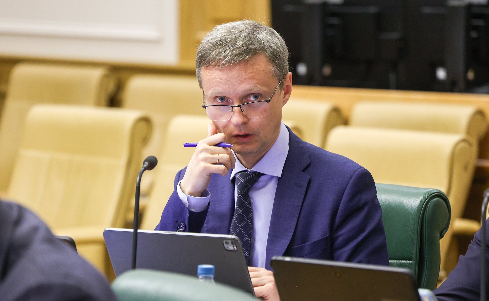 Заседание Комитета Совета Федерации по федеративному устройству, региональной политике, местному самоуправлению и делам Севера