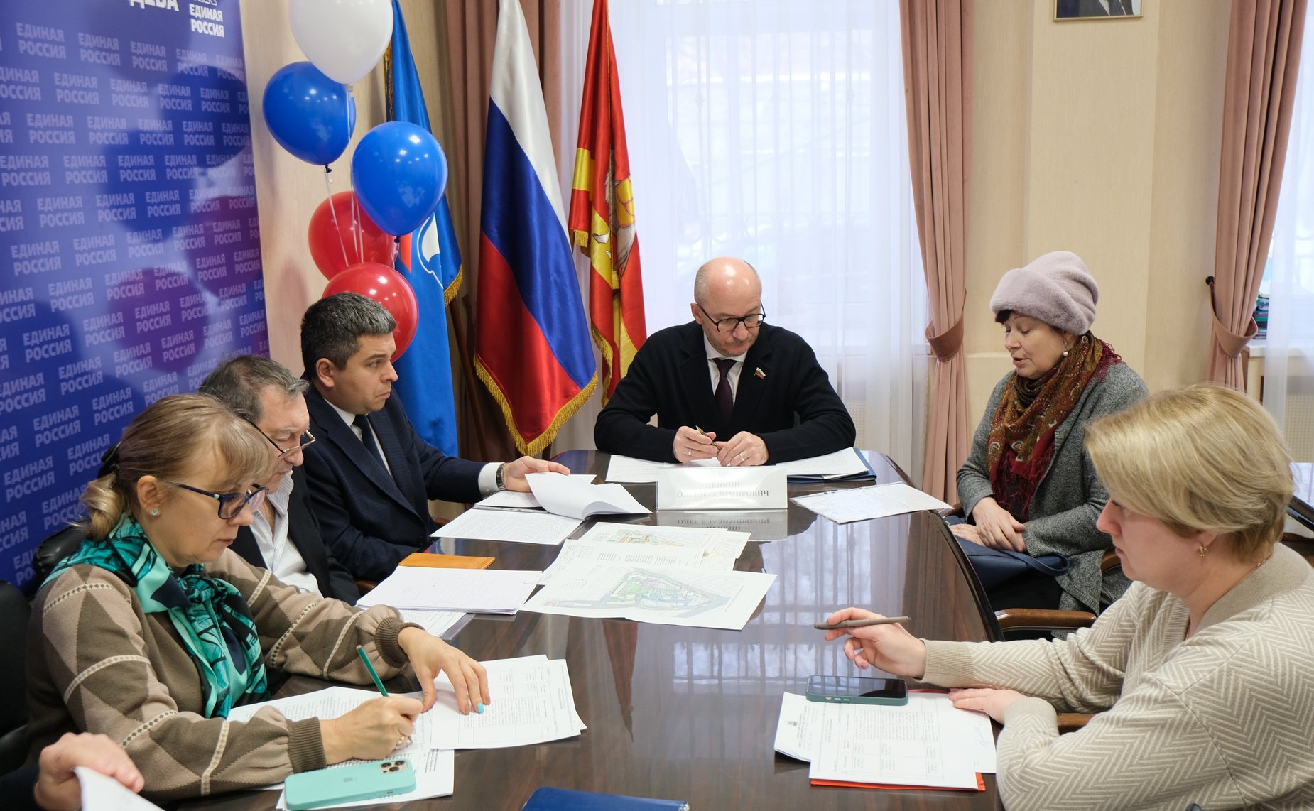 Олег Цепкин провел прием граждан в Челябинске