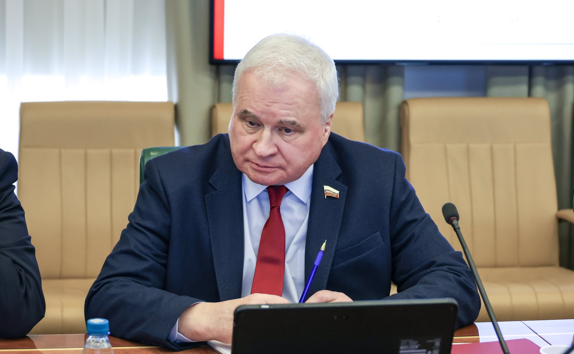 Андрей Денисов