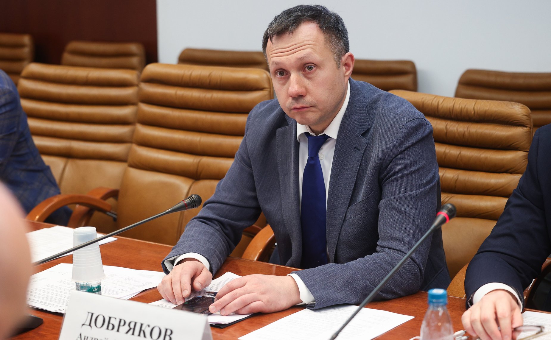 Круглый стол на тему «О реализации мер по обеспечению транспортной независимости РФ за счет расширения производства отечественной авиационной техники»