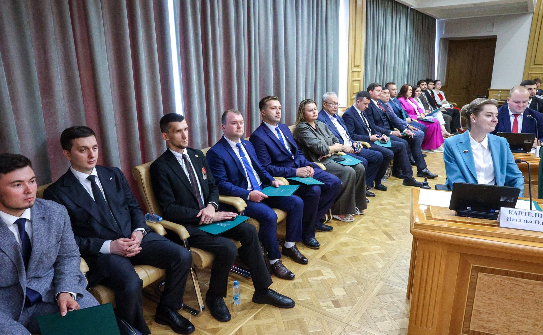 Заседание Палаты молодых законодателей при Совете Федерации