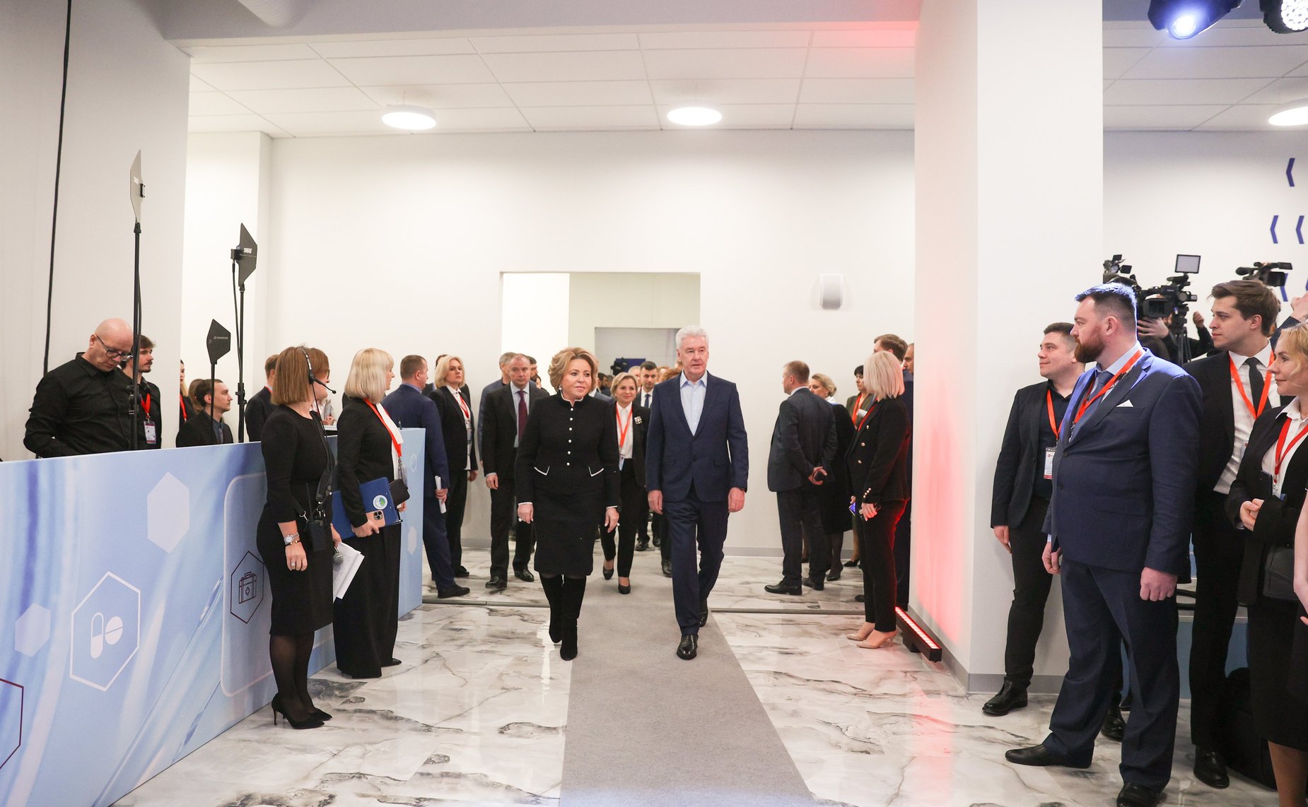 Председатель Совета Федерации Валентина Матвиенко приняла участие в торжественном открытии фармацевтического научно-производственного комплекса «Велфарм-М»