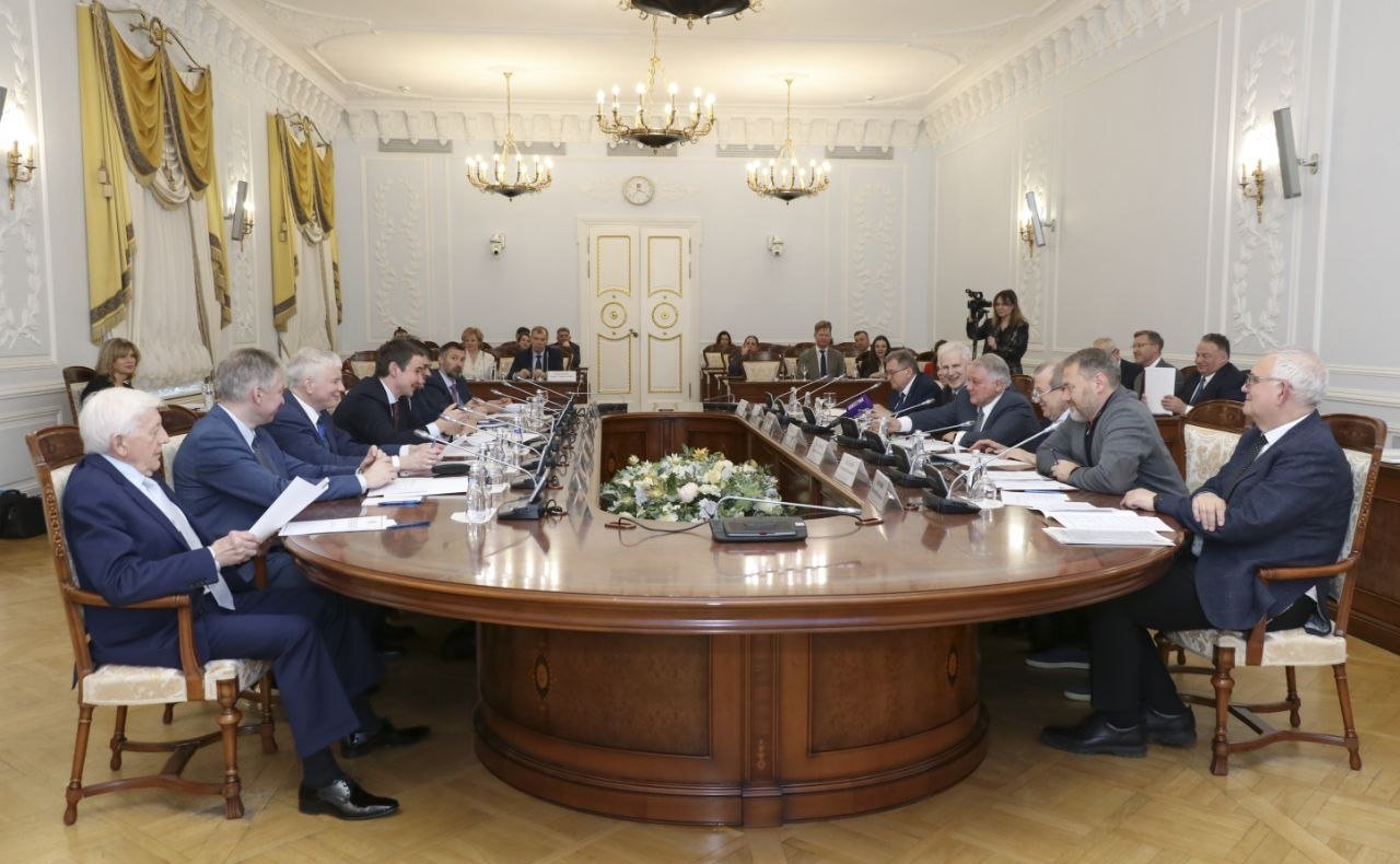 Дмитрий Василенко принял участие в первом заседании организационного комитета по увековечению памяти академика Игоря Васильевича Горынина