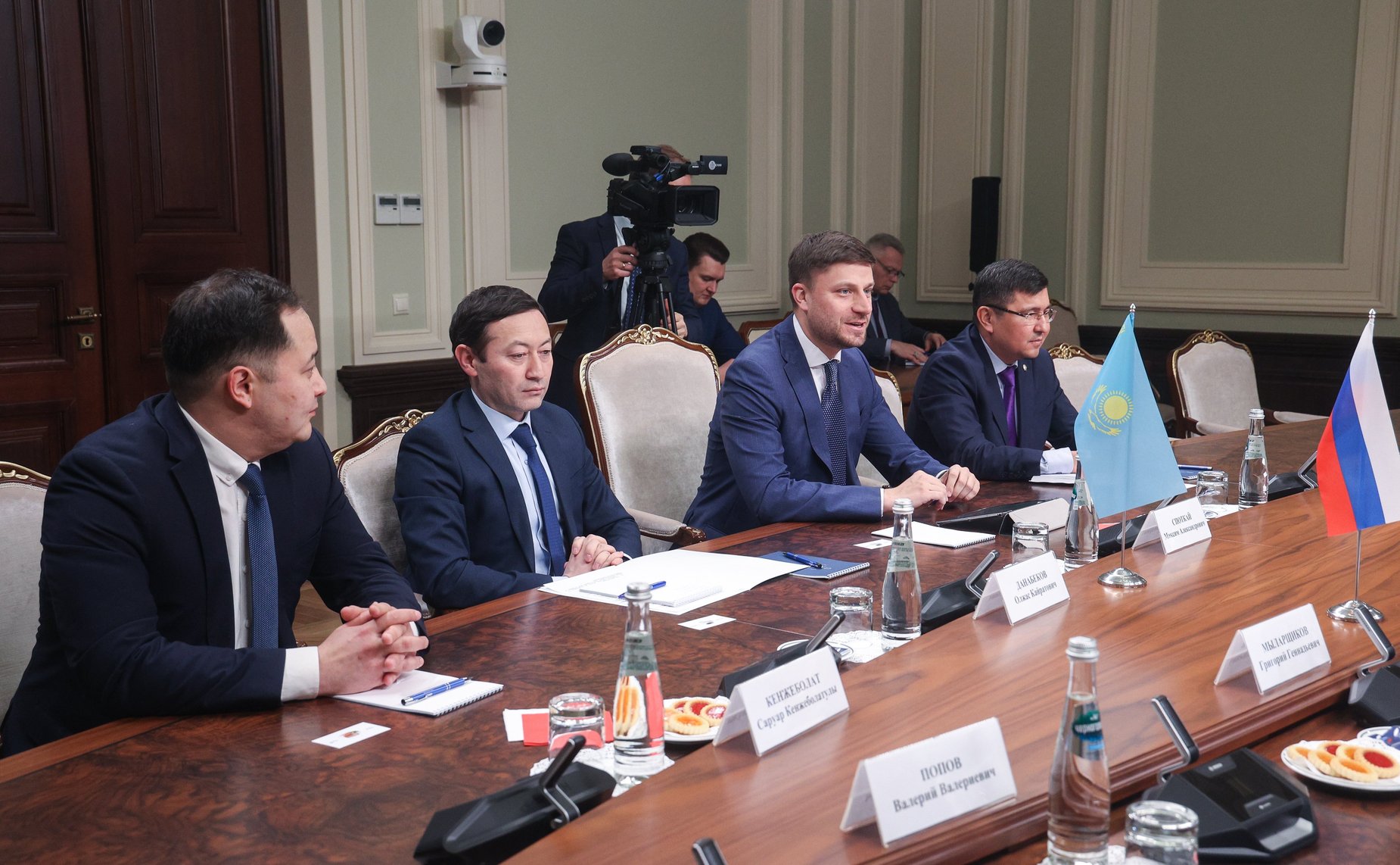 Встреча Руководителя Аппарата Совета Федерации Геннадия Голова с Руководителем Аппарата Сената Парламента Республики Казахстан
