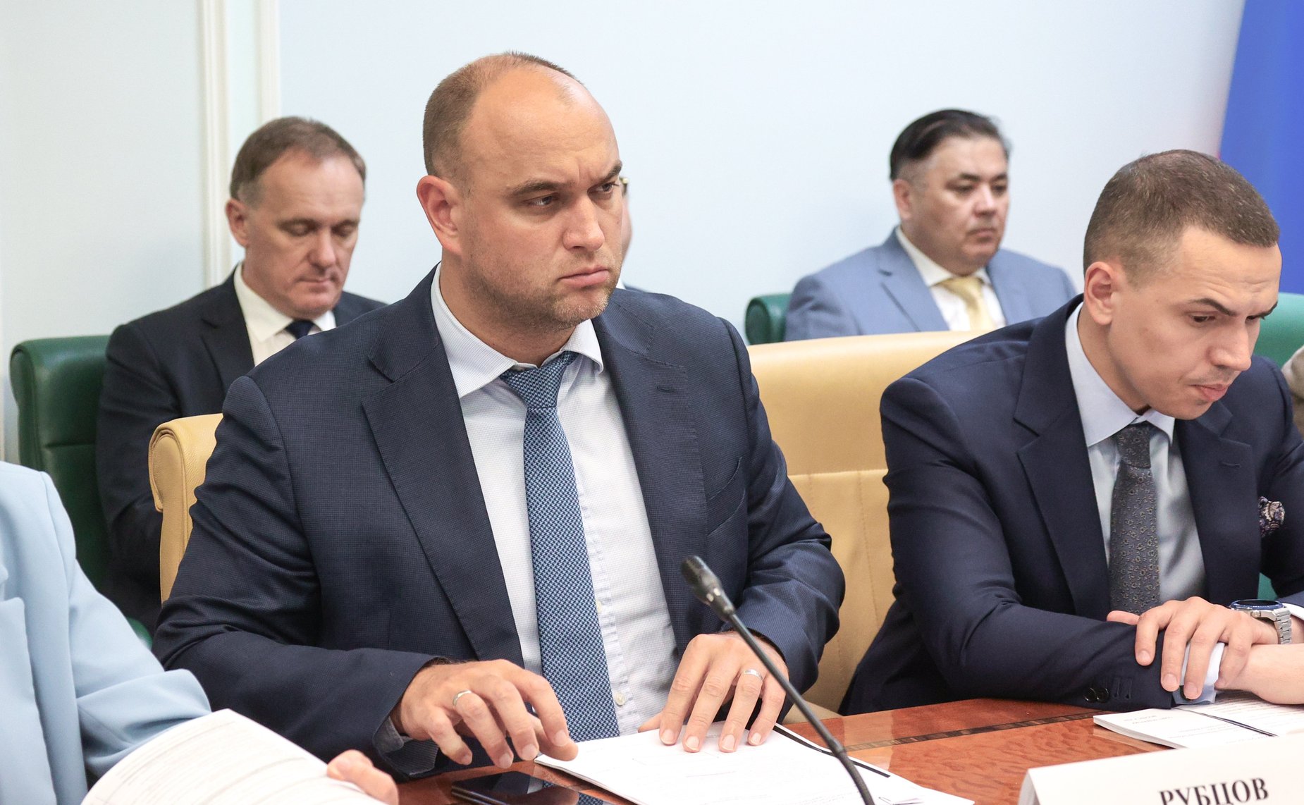 Круглый стол Комитета Совета Федерации по аграрно-продовольственной политике и природопользованию на тему «Об обеспечении российских аграриев материально-техническими ресурсами: проблемы и перспективы»