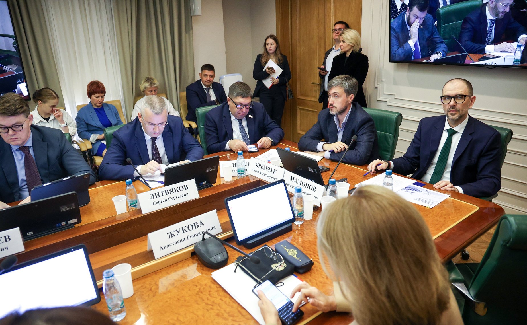 Расширенное заседание Комитета Совета Федерации по экономической политике на тему «Об улучшении транспортной доступности Чукотского автономного округа»