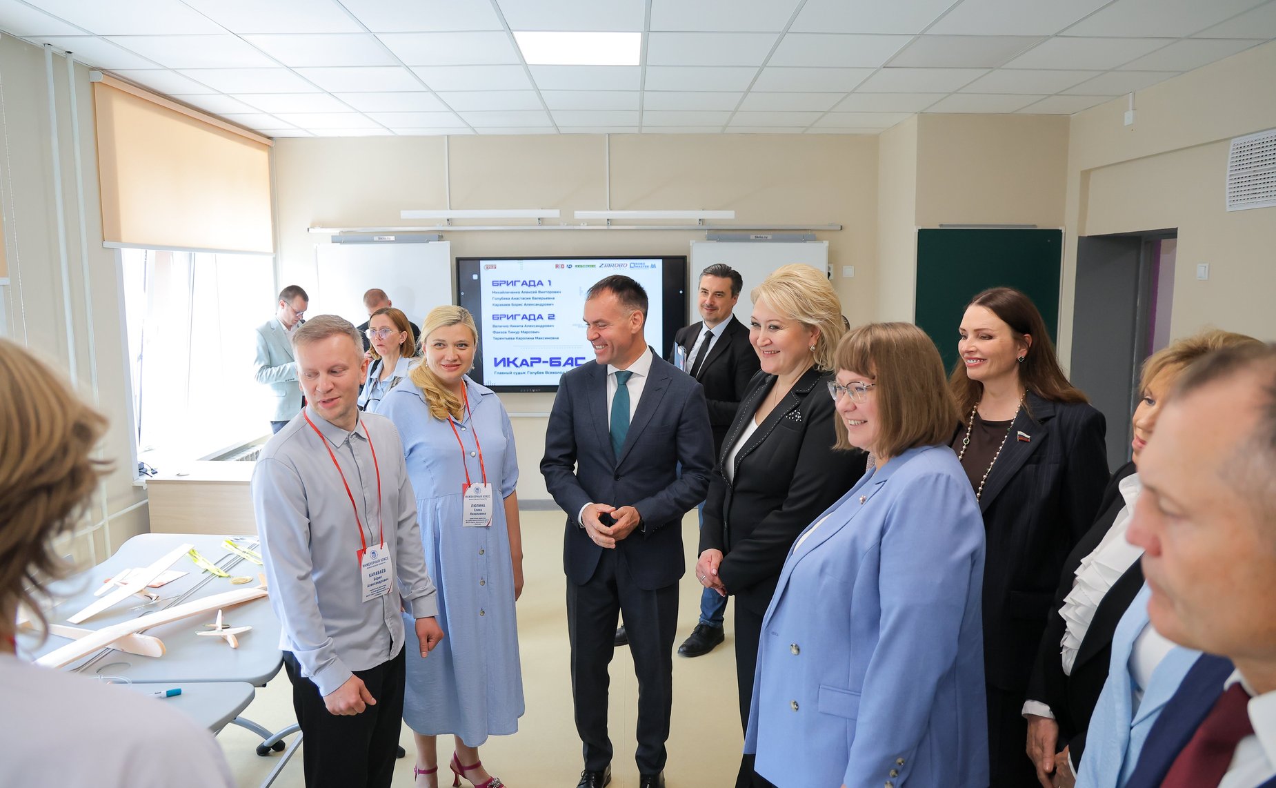 Выездное заседание Комитета СФ по науке, образованию и культуре «Развитие системы непрерывного образования для обеспечения технологического лидерства региона (на примере Вологодской области)». СОШ №8
