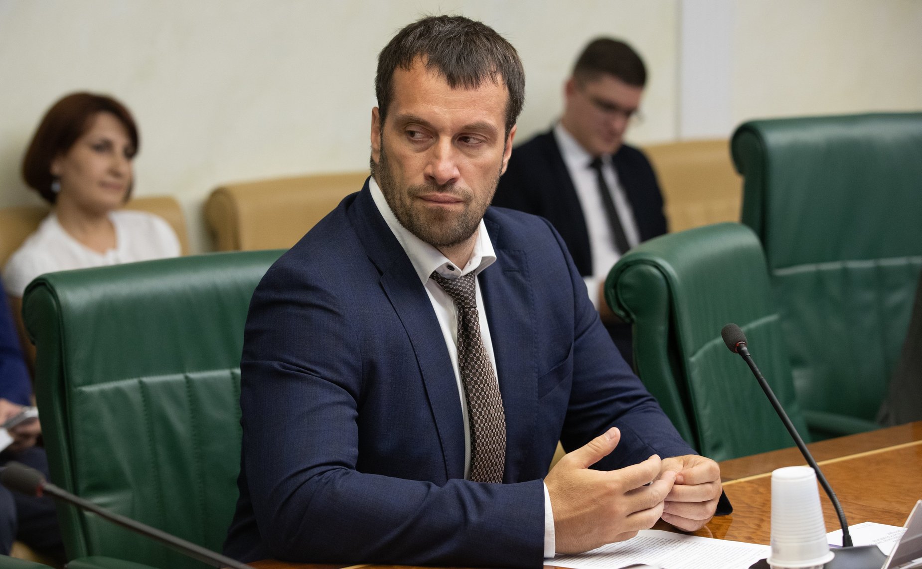 Эдуард Исаков