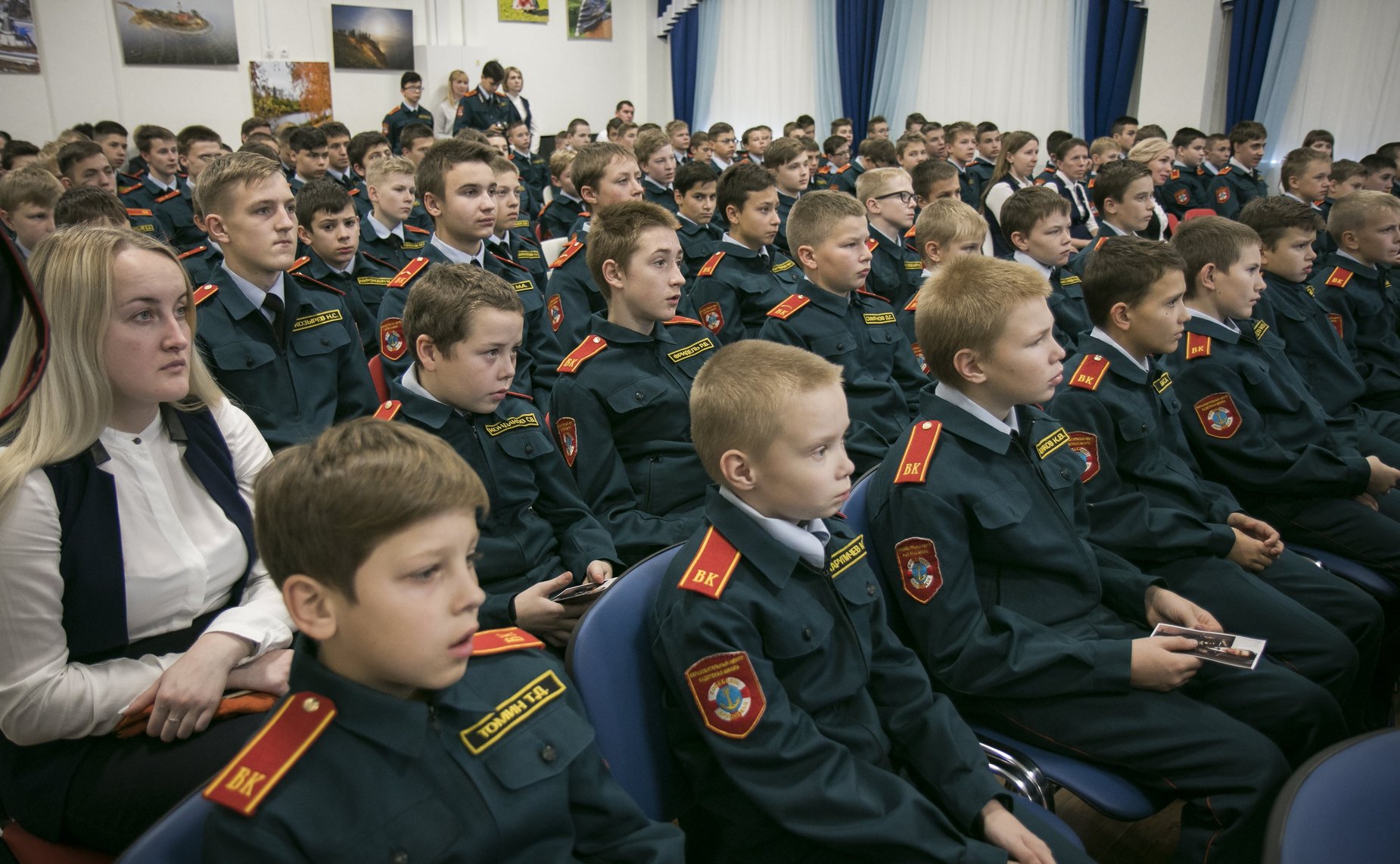 Ю. Воробьев провел урок патриотического воспитания в Кадетской школе «Корабелы Прионежья»