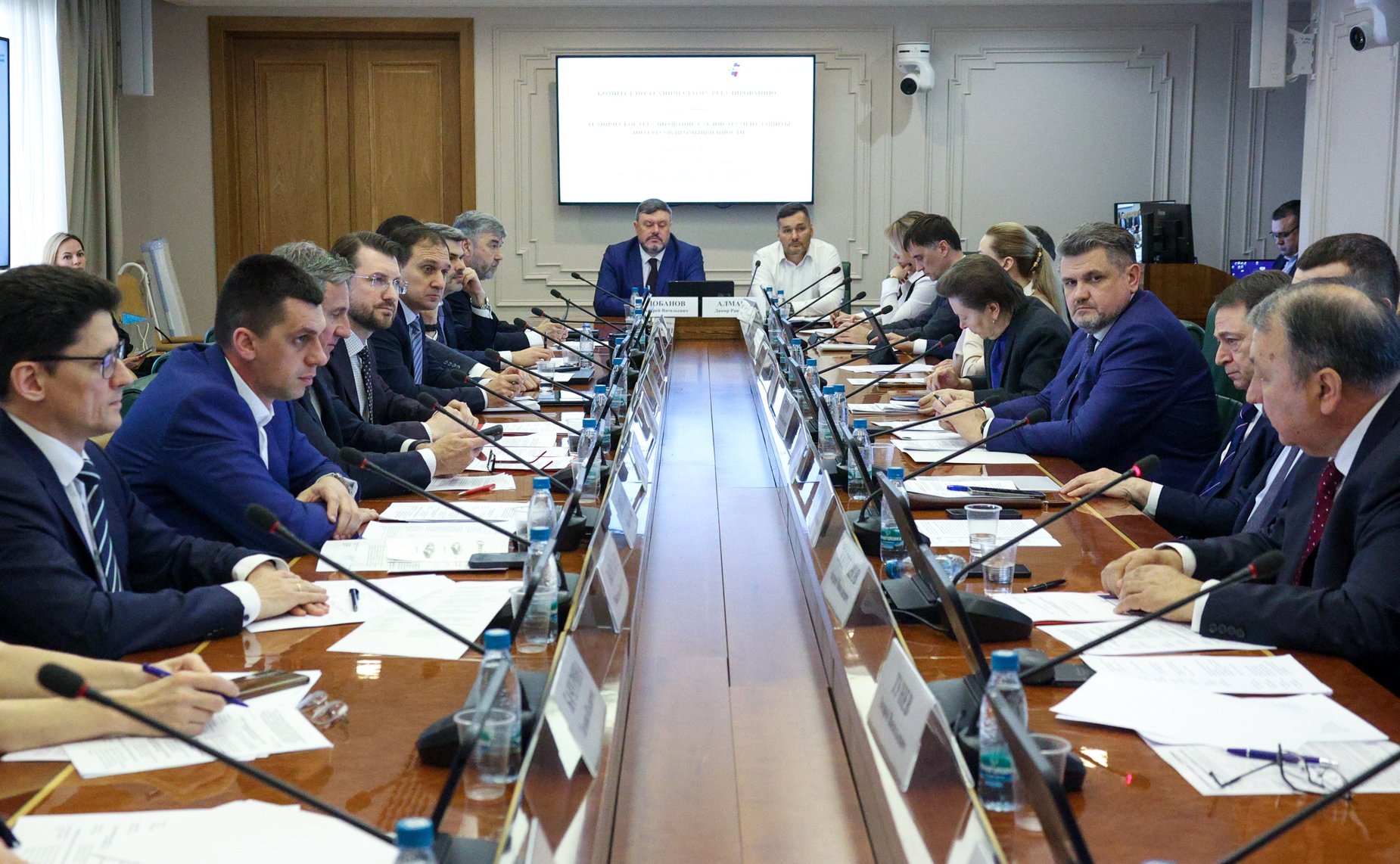 Совещание «Импортозамещение как основа технологического суверенитета и технологического лидерства РФ: приоритеты, механизмы поддержки и оценка эффективности реализации государственной промышленной политики»