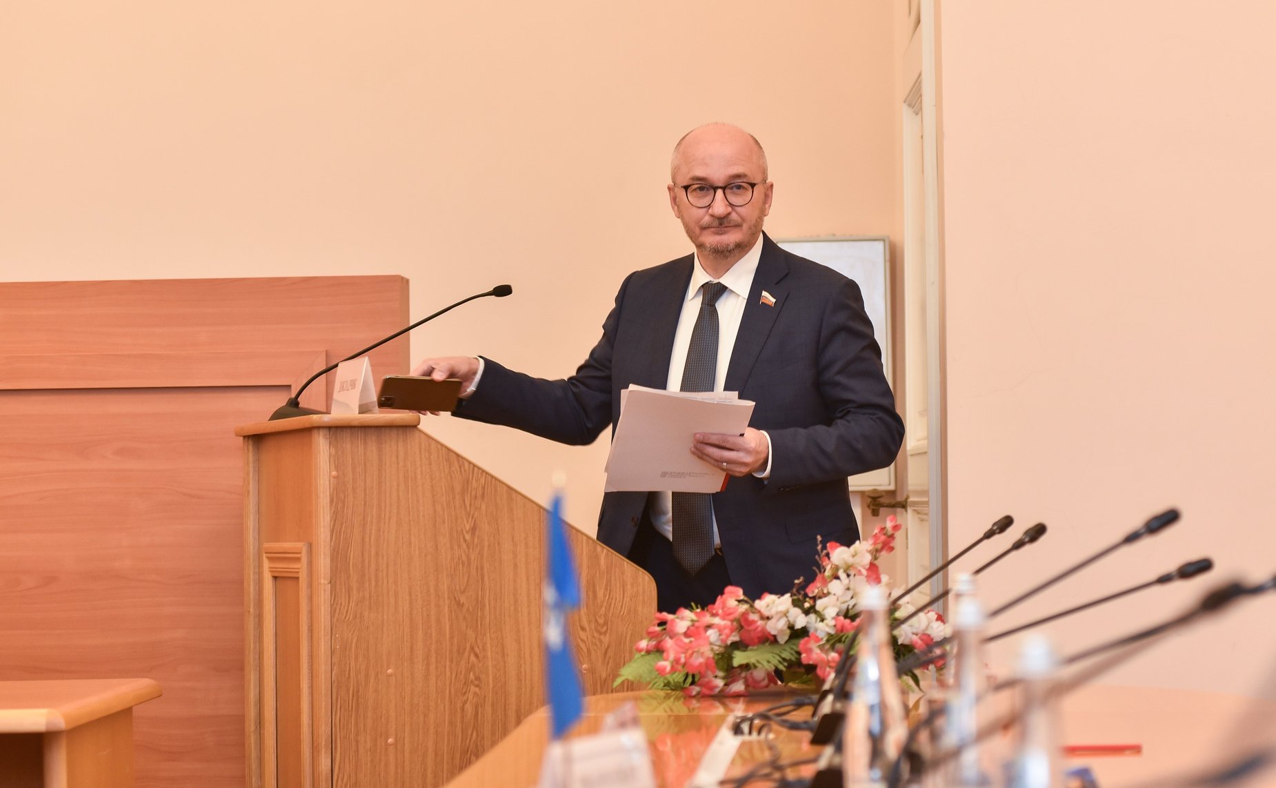 Олег Цепкин