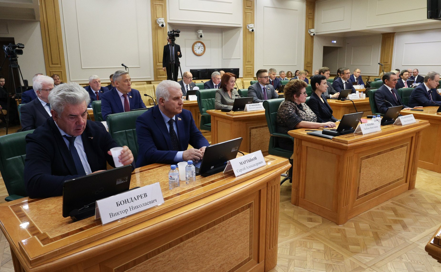 Состоялись консультации комитетов Совета Федерации по предложенной Президентом России кандидатуре на должность Министра внутренних дел РФ