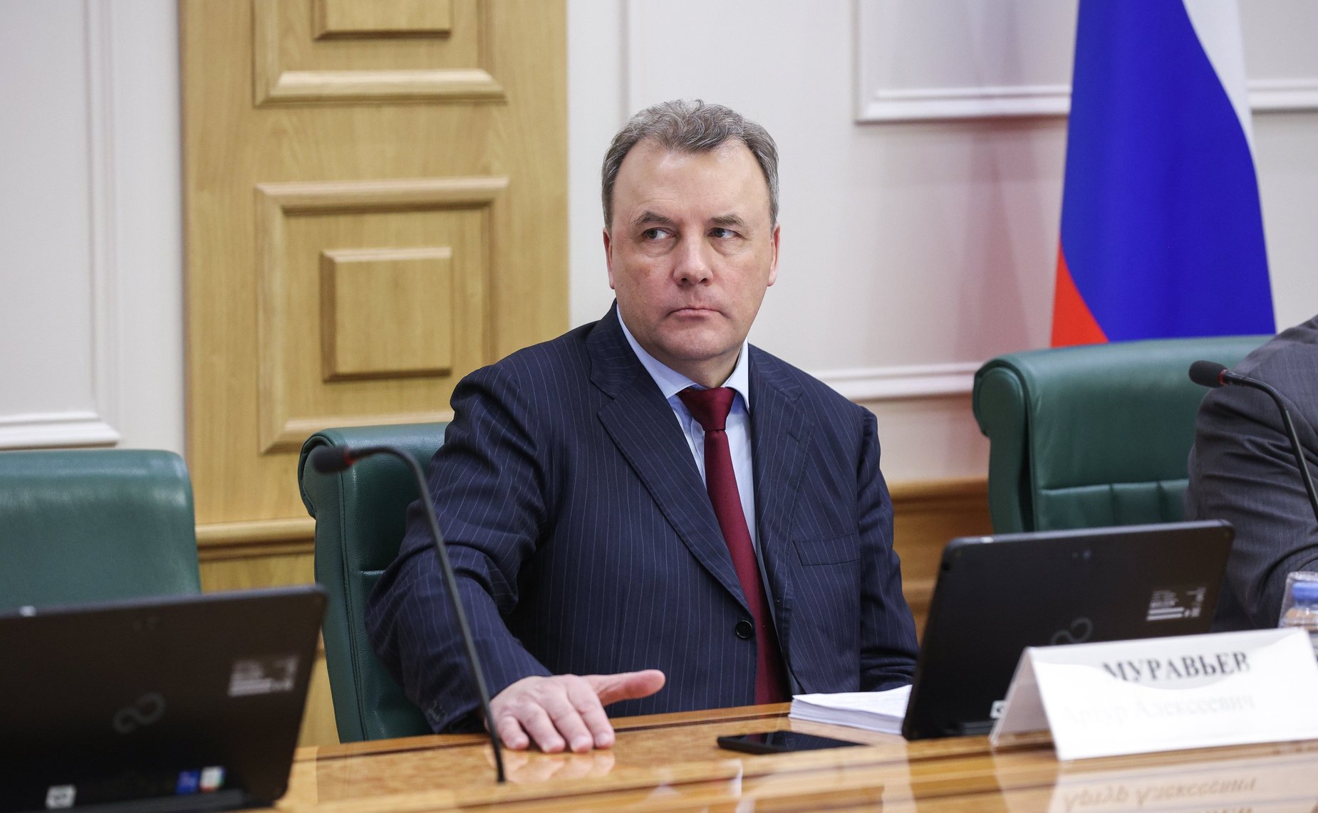Артур Муравьев