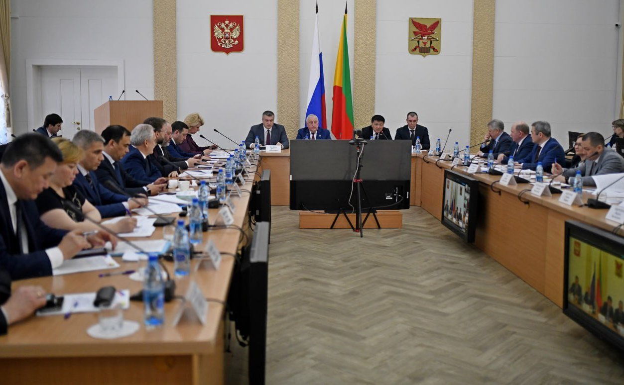 Сергей Михайлов предложил ввести преференции для регионов Дальнего Востока и Сибири в части ремонта дорог по программе комплексного развития сельских территорий