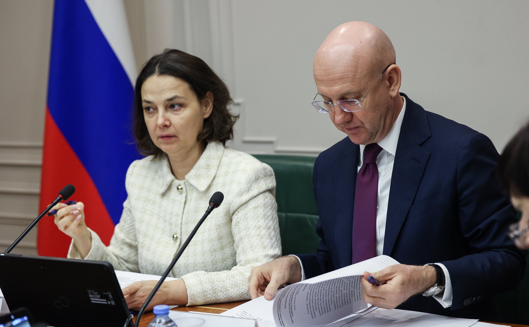 Круглый стол «Роль России в мировом гуманитарном пространстве. Сохранение и продвижение культурного и духовного наследия» (в рамках XII Рождественских парламентских встреч)