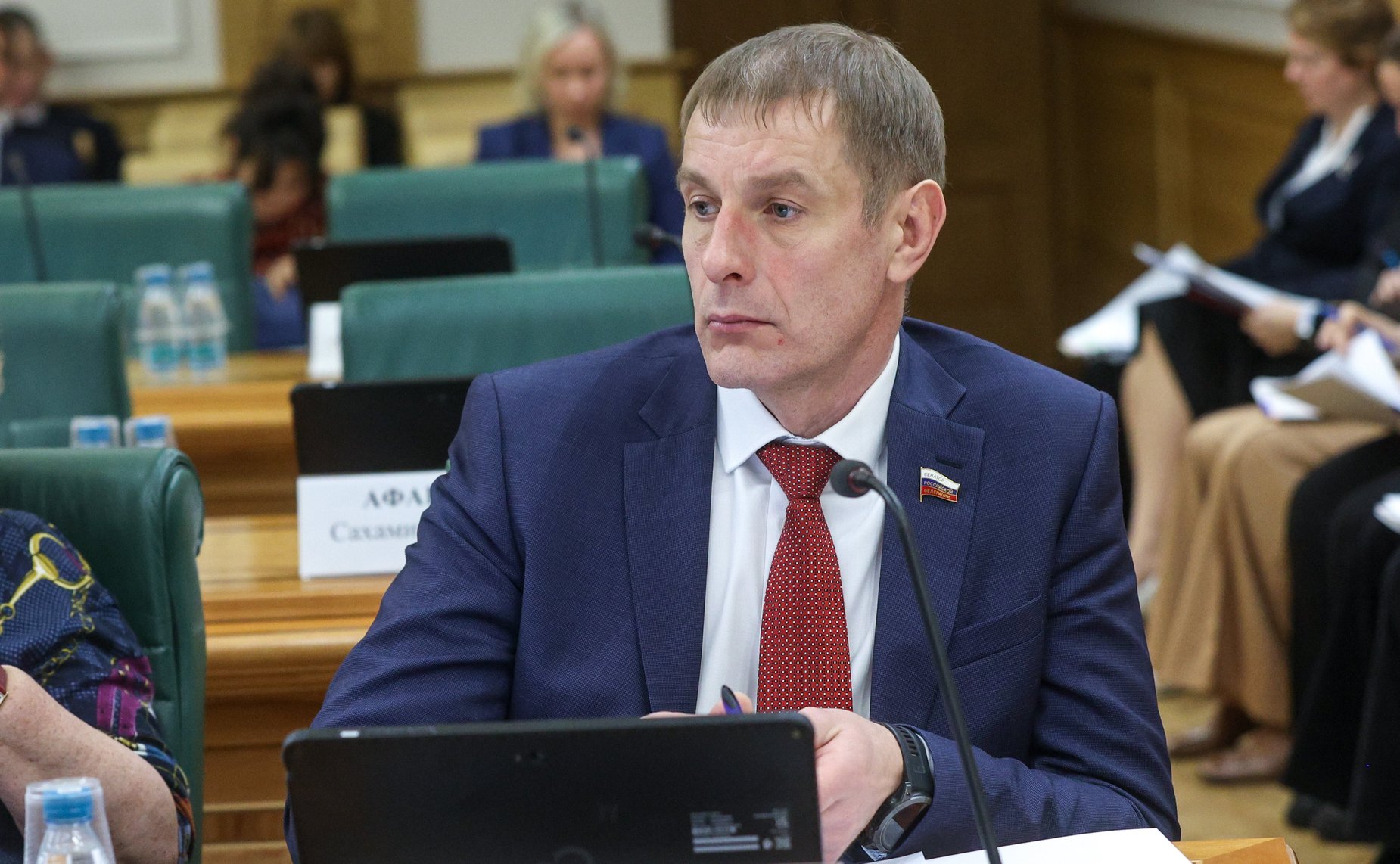 Олег Земцов