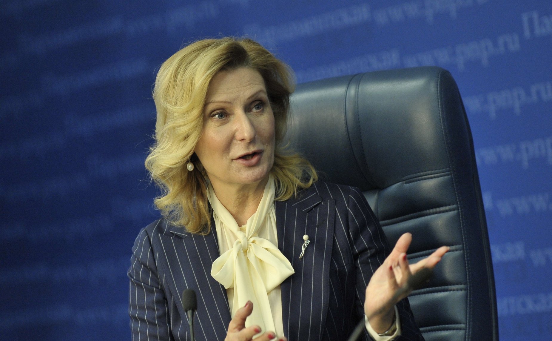 Председатель Комитета СФ по социальной политике Инна Святенко выступила на пресс-конференции, посвященной вопросам соцполитики, туризма и расширения льгот для граждан