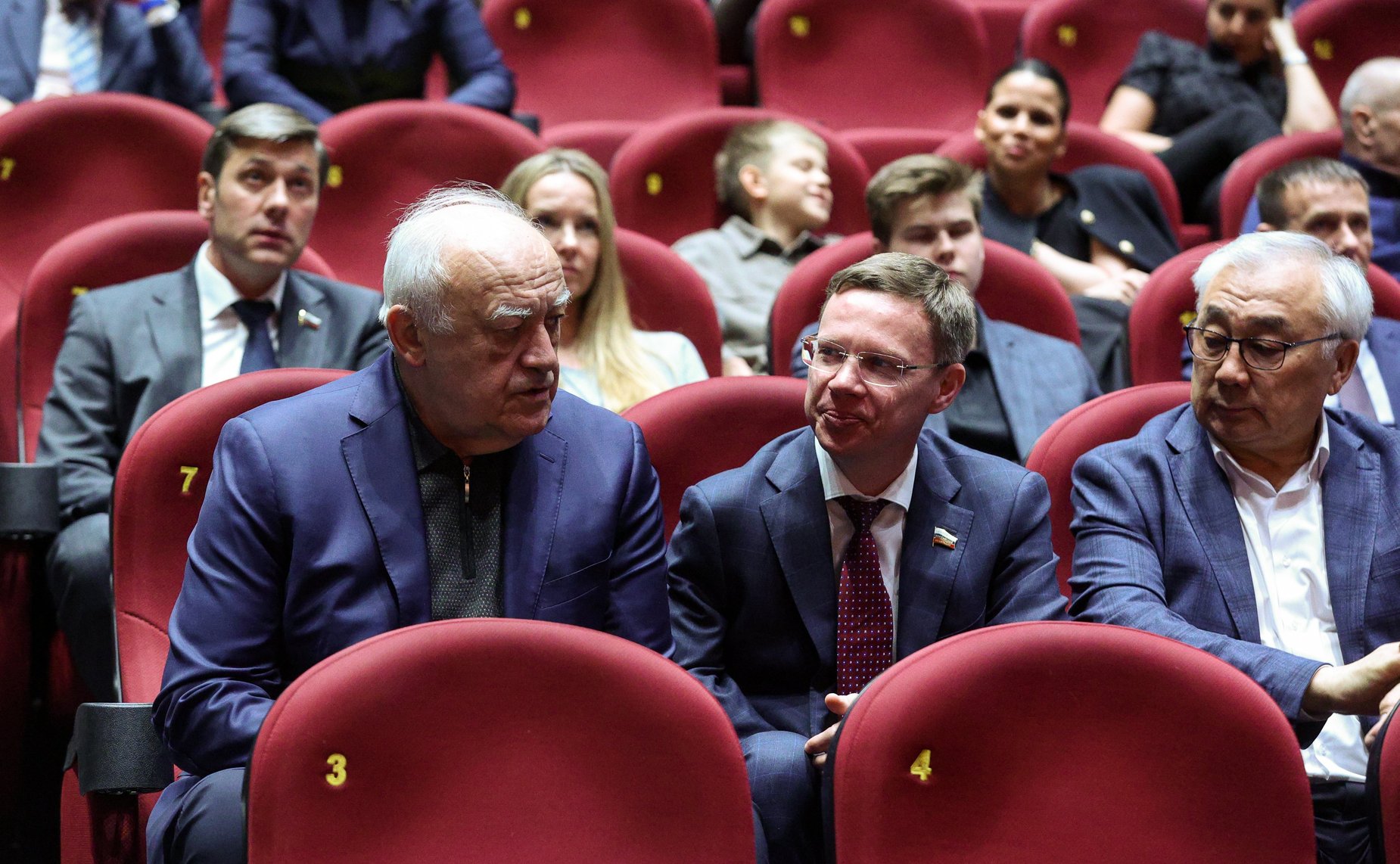 Участие Председателя Совета Федерации Валентины Матвиенко и сенаторов РФ в специальном показе фильма «Малыш»