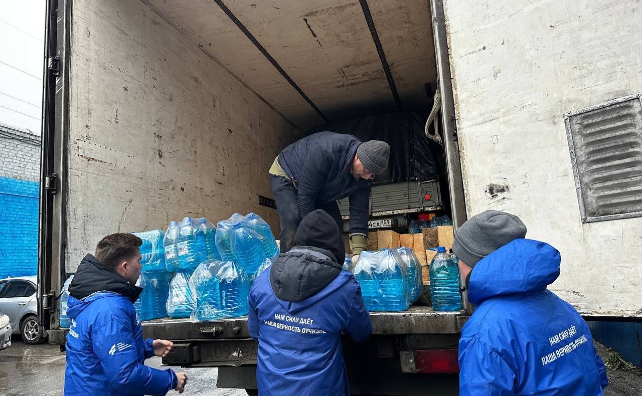 Вячеслав Григорьев принял участие в формировании и отправке груза для нужд участников СВО и жителей подшефного Северодонецка