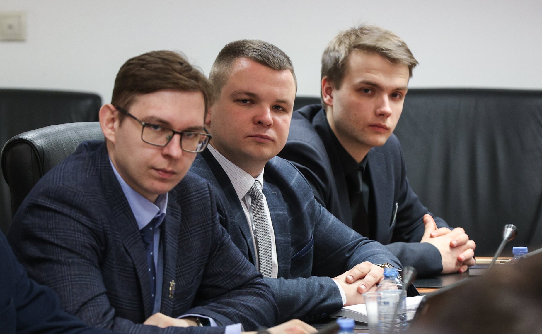 Владимир Джабаров провел встречу с сотрудниками Росфинмониторинга