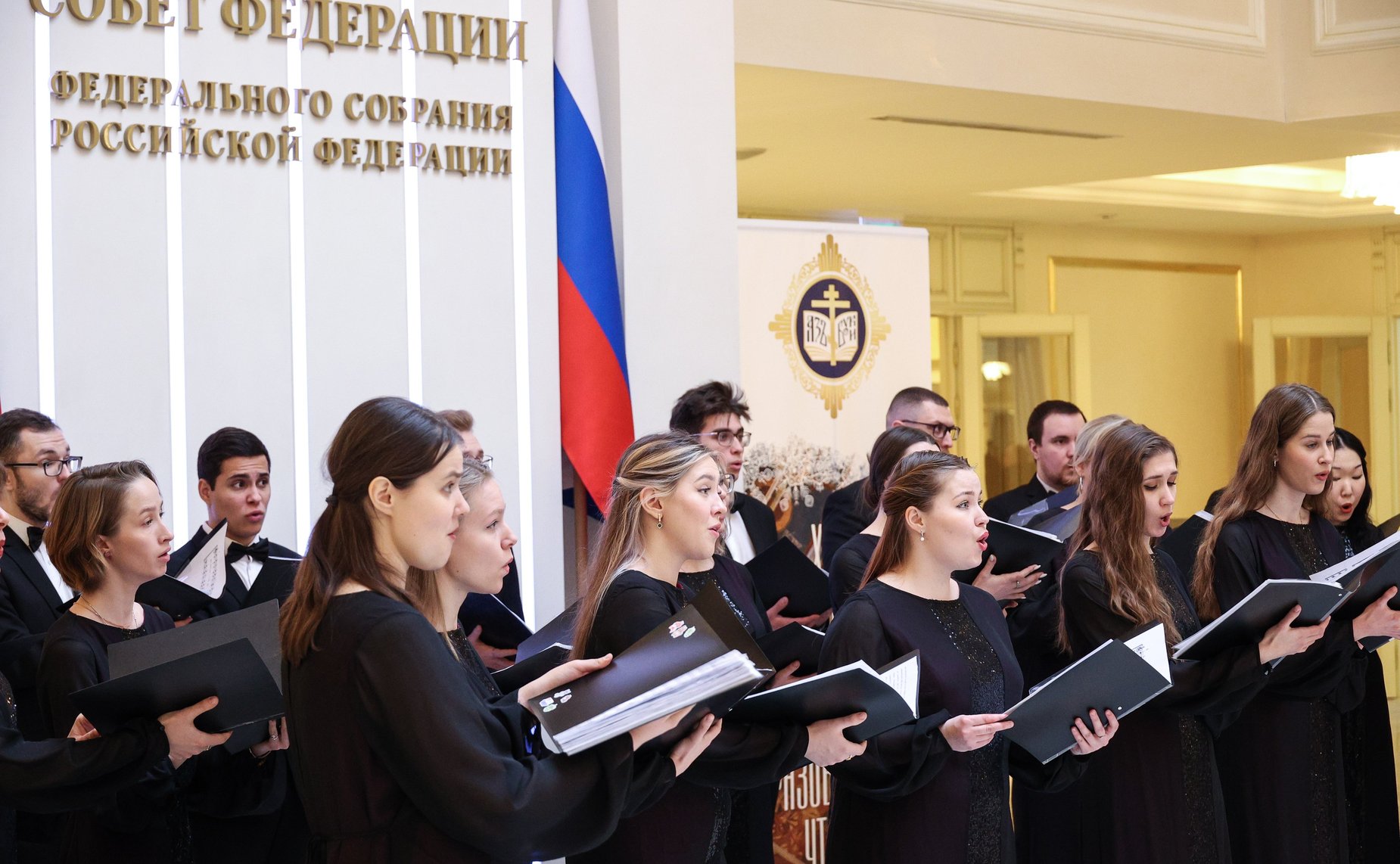 Выступление лауреата международных конкурсов Хора «Русский канон» Московского государственного института культуры