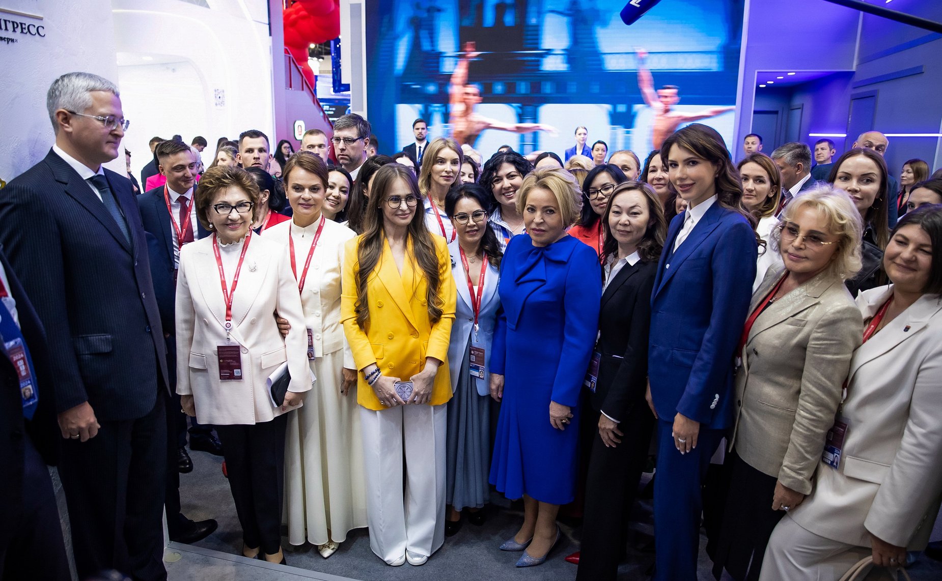 XXVII Петербургский международный экономический форум (ПМЭФ’24). Церемония официального старта образовательной программы «Женщина-лидер. Север и Дальний Восток»