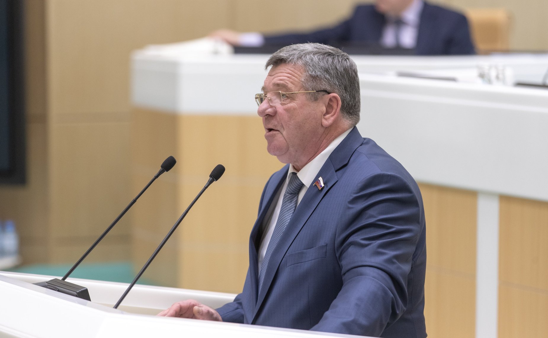 Валерий Семенов