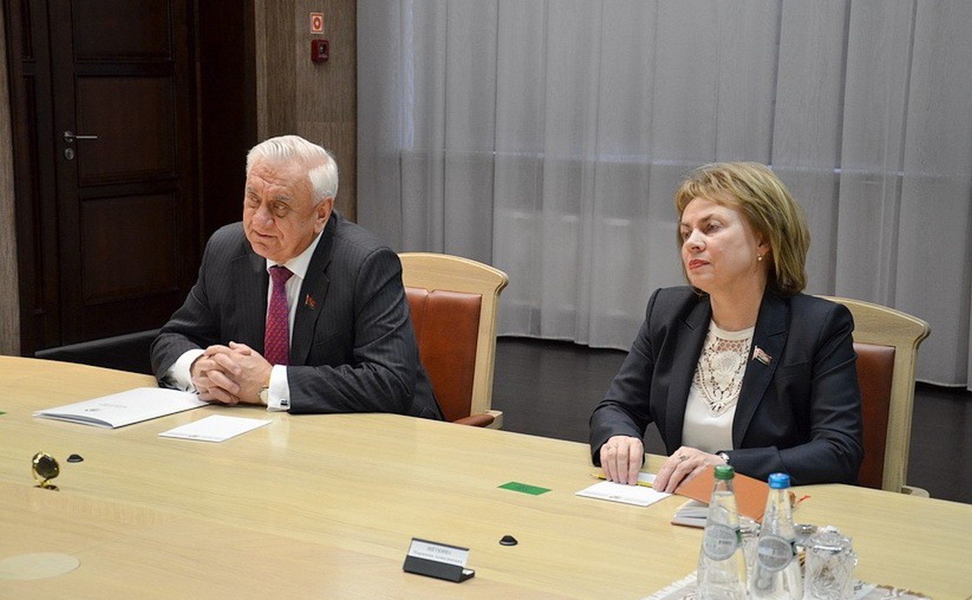 Встреча Ю. Воробьева с М. Мясниковичем и М. Щеткиной