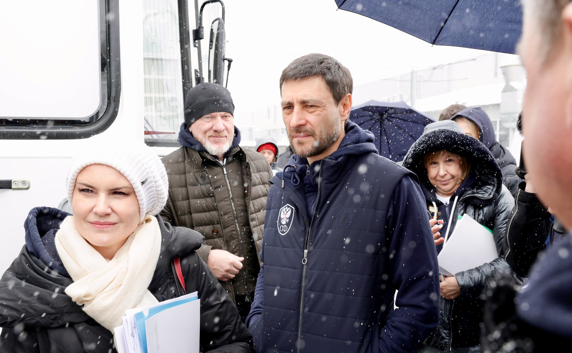 Сенаторы посетили компанию «Луидор» и ознакомились с производимыми на предприятием специальным транспортом социальной инфраструктуры