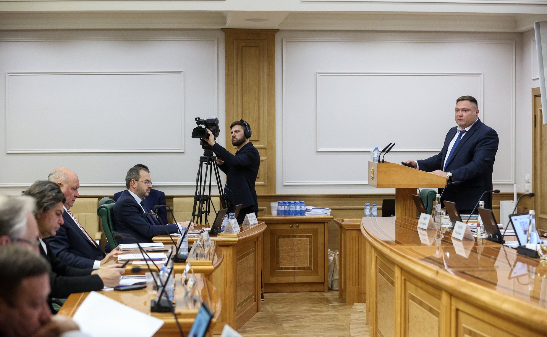 Парламентские слушания на тему «Государственная политика в сфере сохранения, защиты и развития русского языка: состояние, проблемы и пути решения»