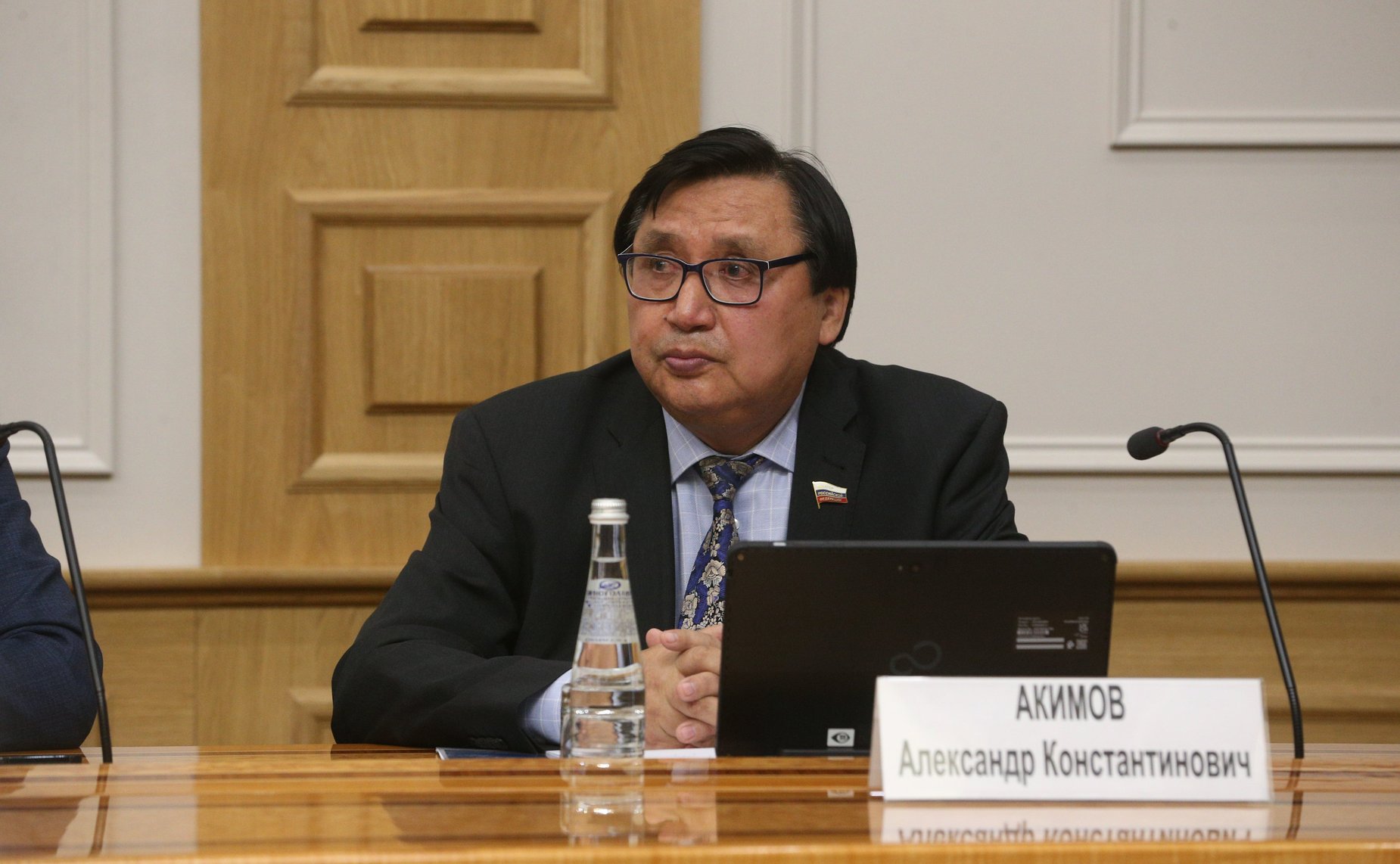 Александр Акимов