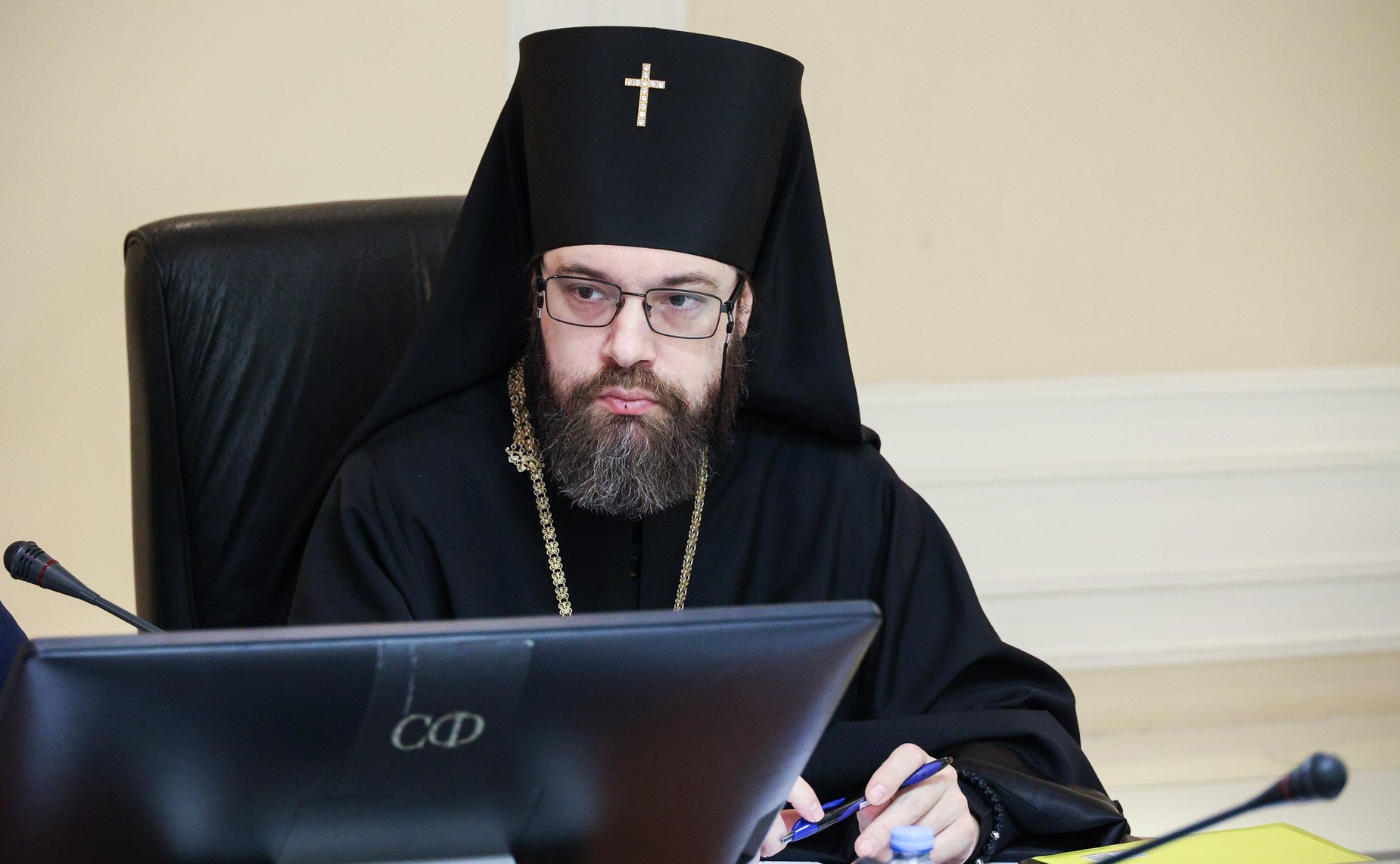 Круглый стол «Просветительство как механизм формирования духовно-нравственных оснований развития личности в современных условиях» (в рамках XII Рождественских парламентских встреч)