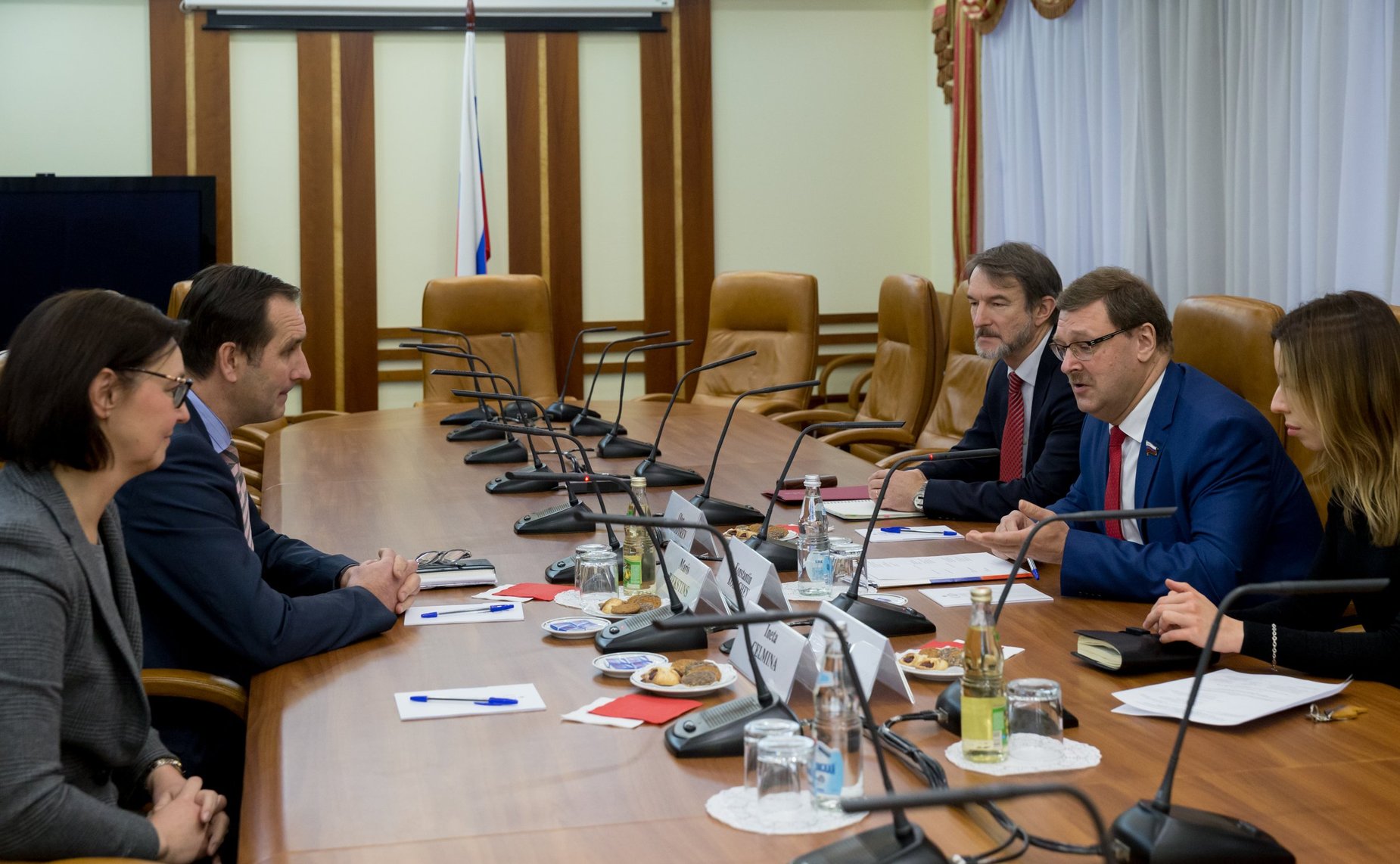 Встреча К. Косачева с Чрезвычайным и полномочным послом Латви в РФ М. Риекстиньшем