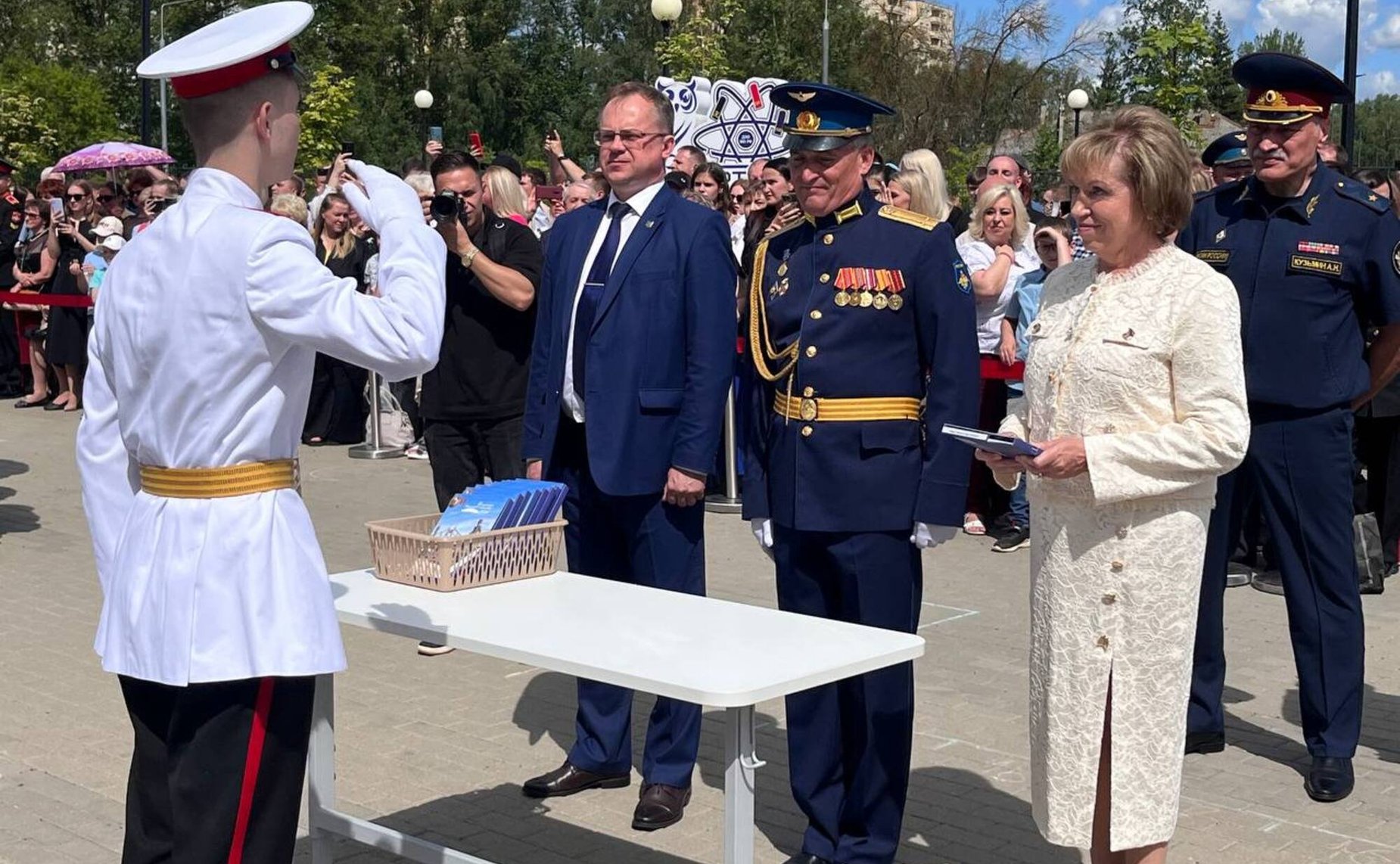 Людмила Скаковская приняла участие в торжественном ритуале выпуска суворовцев Тверского суворовского военного ордена Почета училища