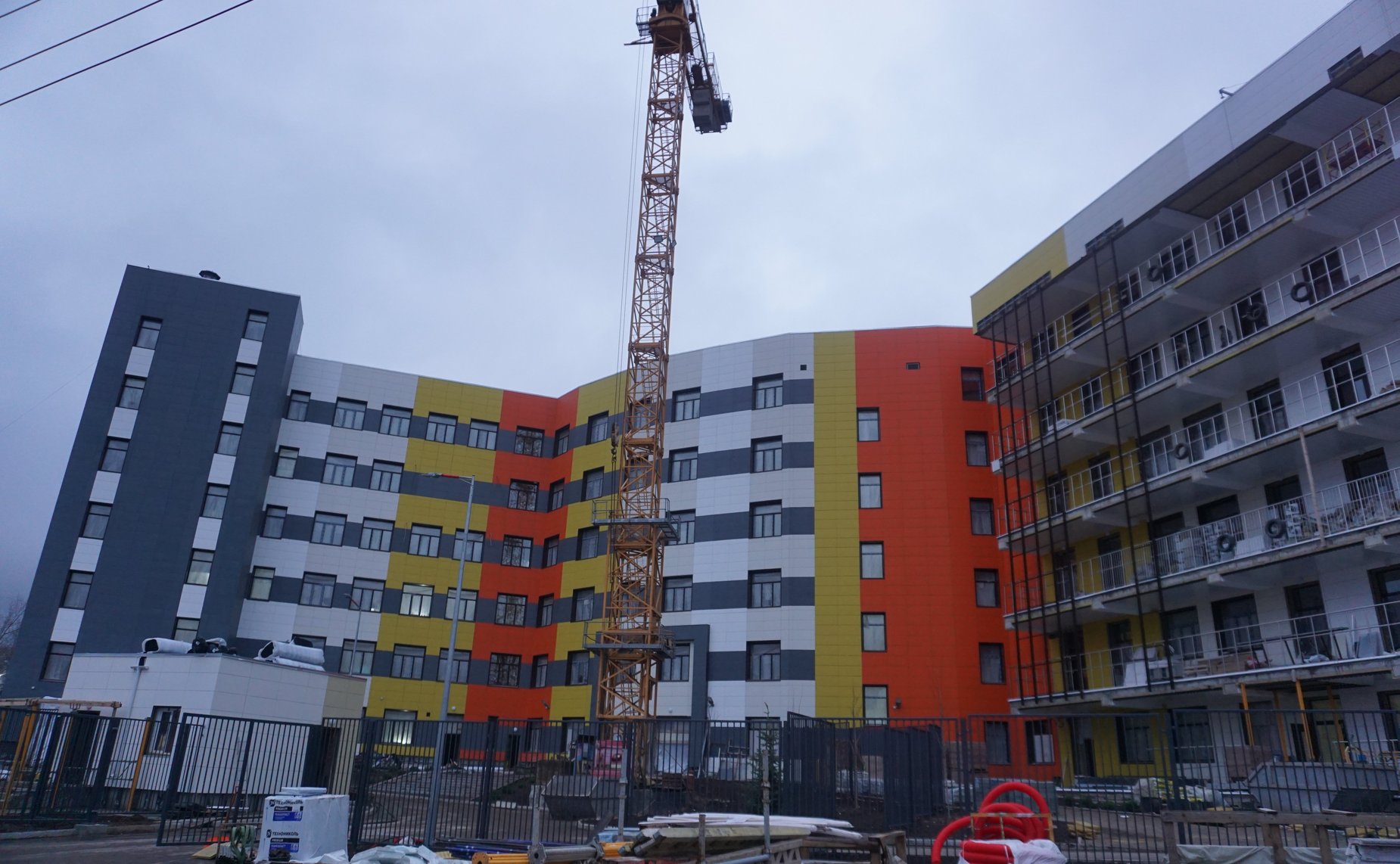 Екатерина Грибкова оценила ход строительства объектов здравоохранения в Сыктывкаре