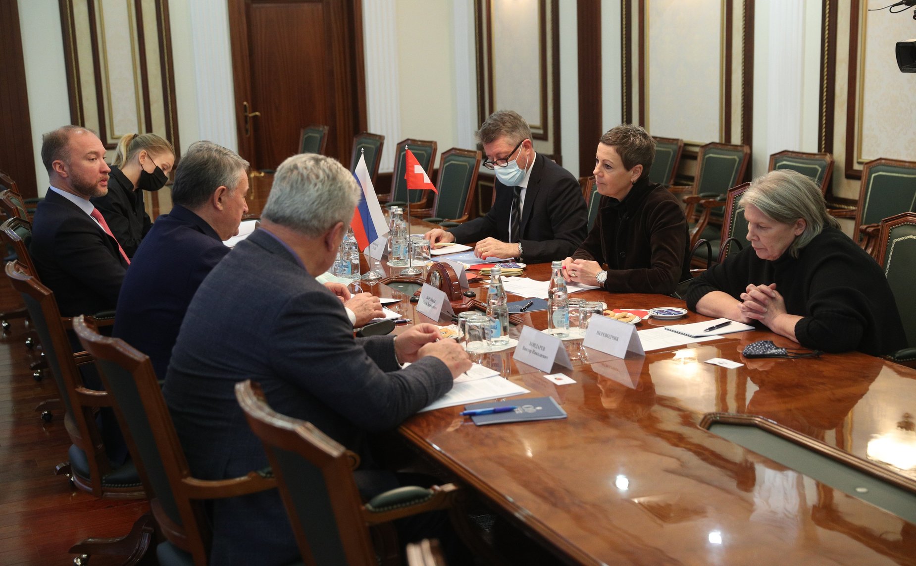 Встреча заместителя Председателя СФ Юрия Воробьева с Чрезвычайным и Полномочным Послом Швейцарской Конфедерации в РФ Кристиной Марти Ланг