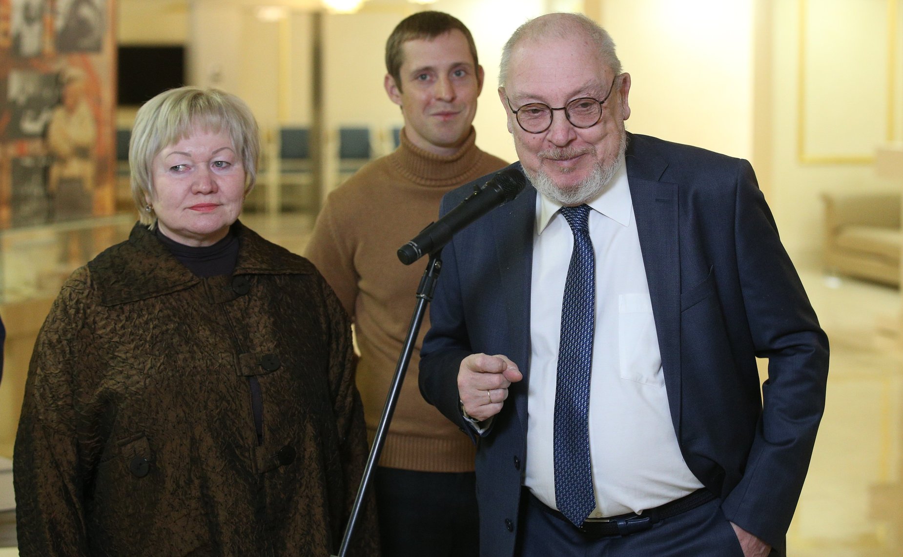 Открытие в Совете Федерации выставки, посвященной 100-летию со дня рождения Юрия Никулина