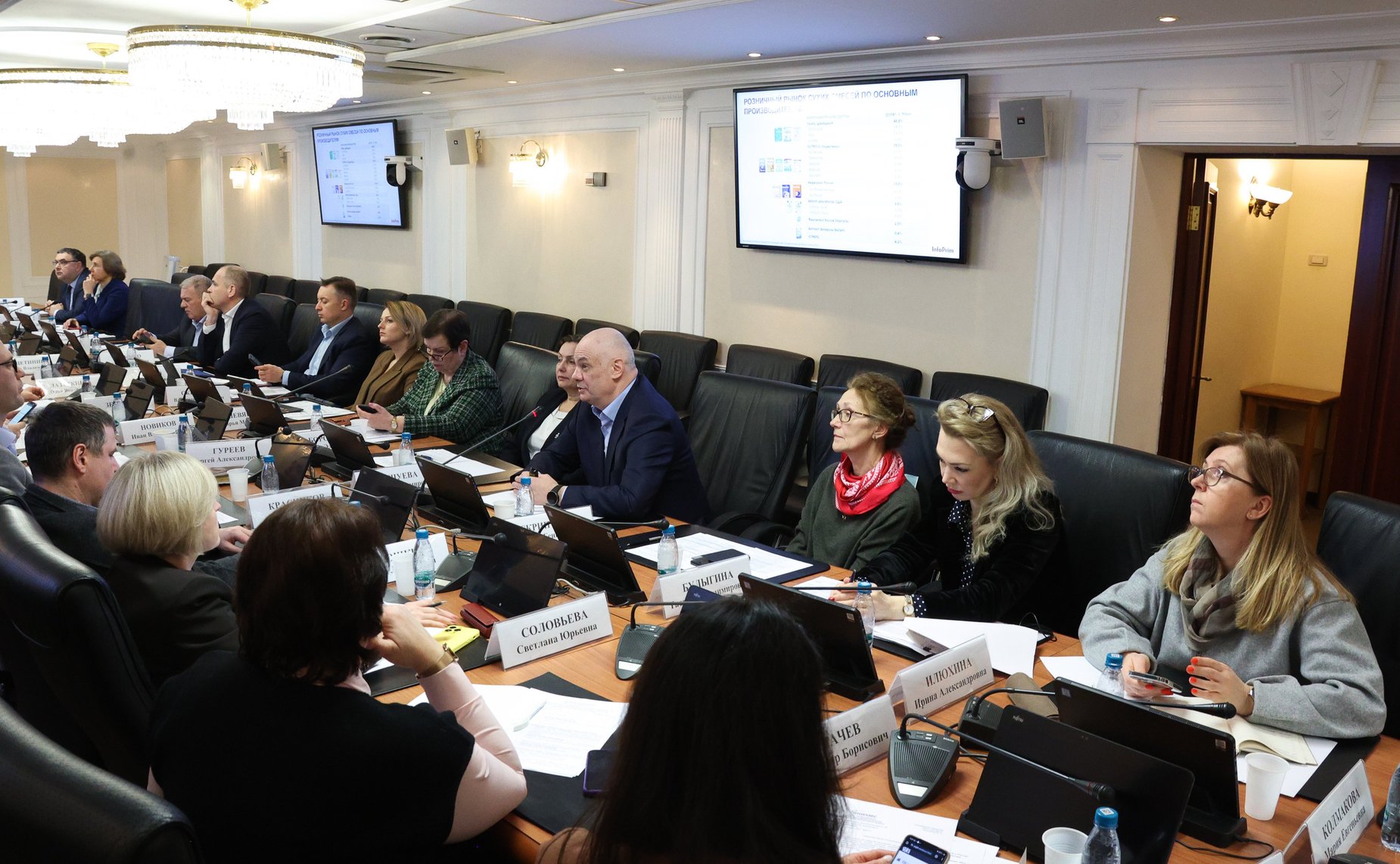 Рабочее совещание Комитета СФ по социальной политике «Производство сухих адаптированных и лечебных смесей в России. Наработка отечественной компонентной базы как фактора продовольственной безопасности страны»