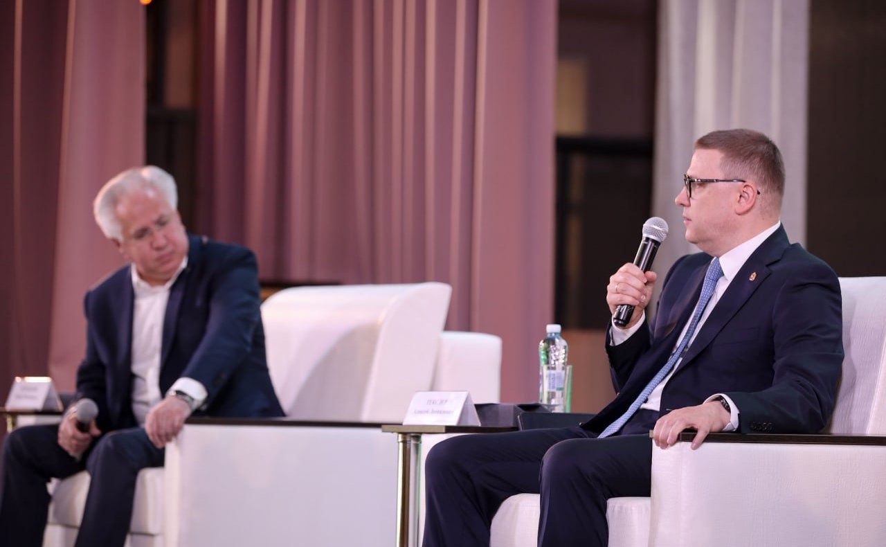 Маргарита Павлова в рамках региональной недели приняла участие в открытии Первого экологического водного форума Южного Урала