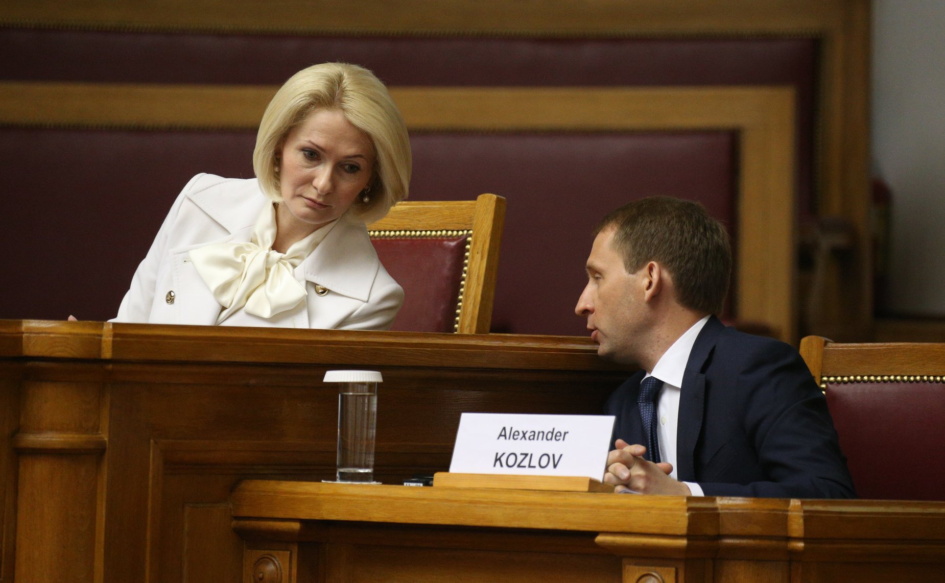 Пленарное заседание IX Невского международного экологического конгресса «Экология планеты — устойчивое развитие»