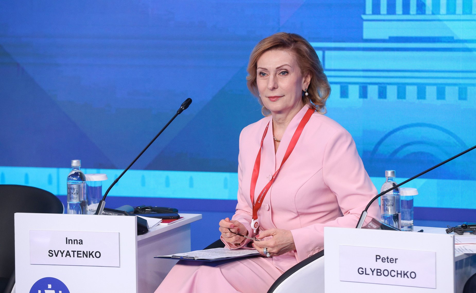 Инна Святенко