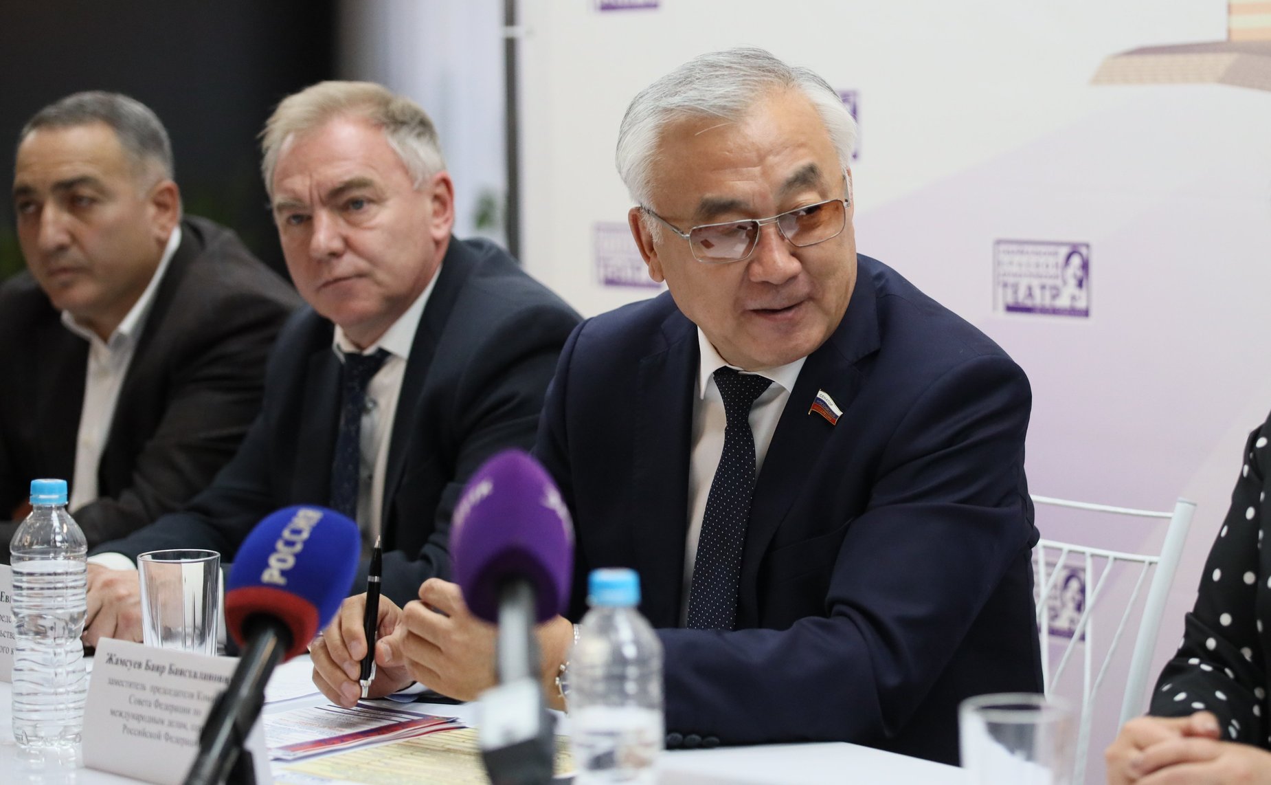 Баир Жамсуев поздравил работников культуры и жителей Забайкальского края с долгожданным открытием после реконструкции краевого драматического театра