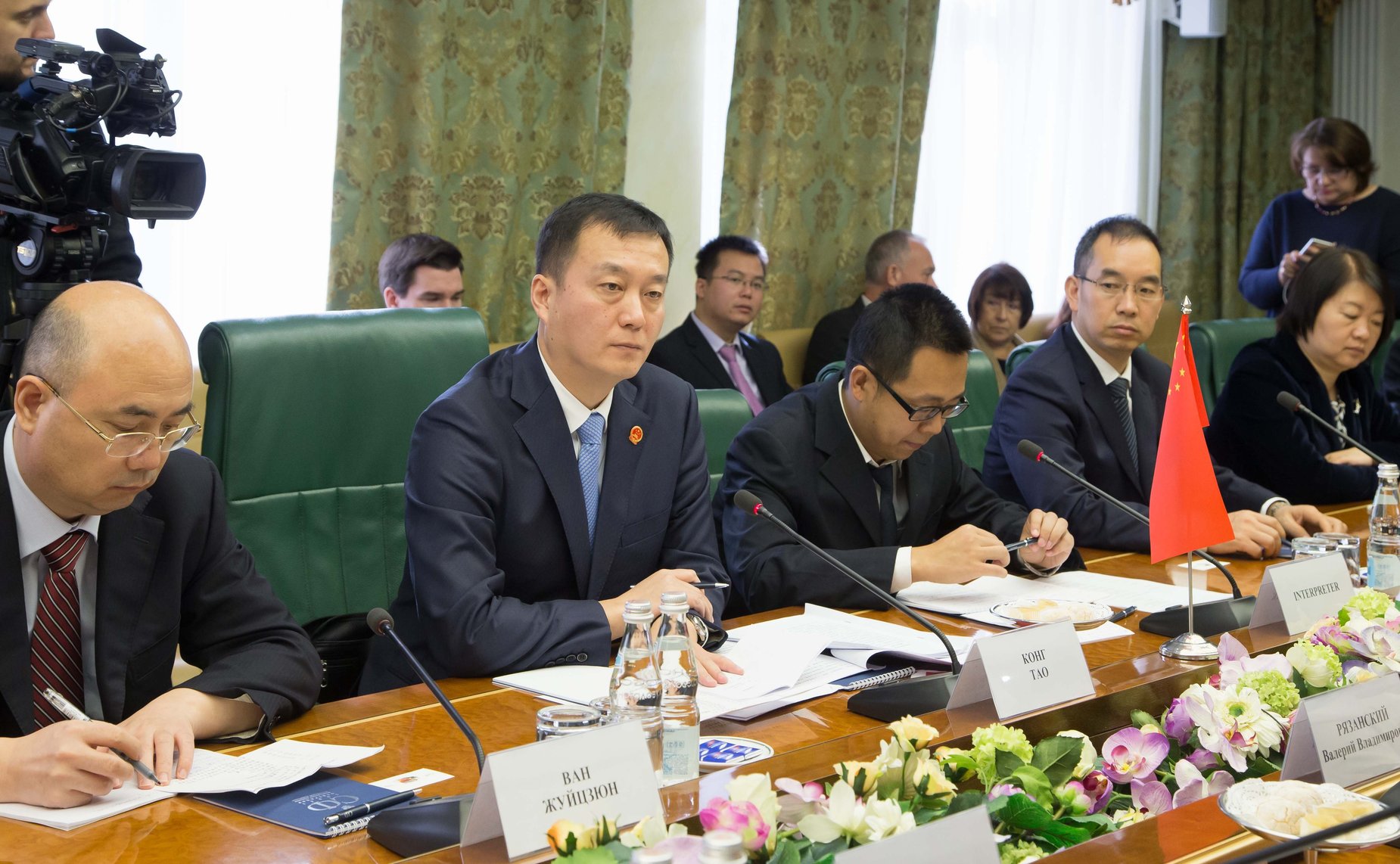 Встреча Валерия Рязанского с делегацией молодых депутатов Всекитайского собрания народных представителей Китайской Народной Республики во главе с депутатом Кон Тао