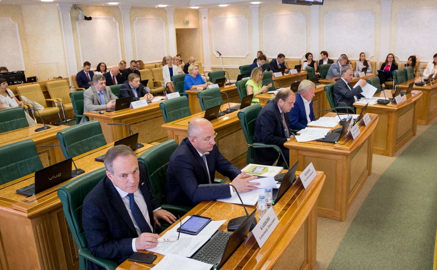 Заседание Комитета СФ по конституционному законодательству и государственному строительству